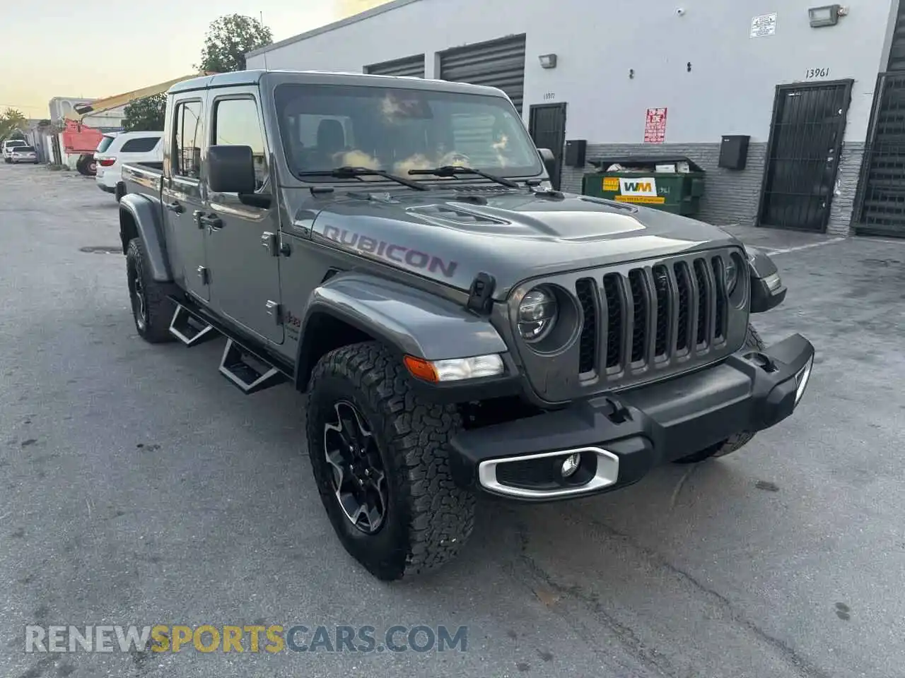 1 Photograph of a damaged car 1C6JJTBM8ML611134 JEEP GLADIATOR 2021