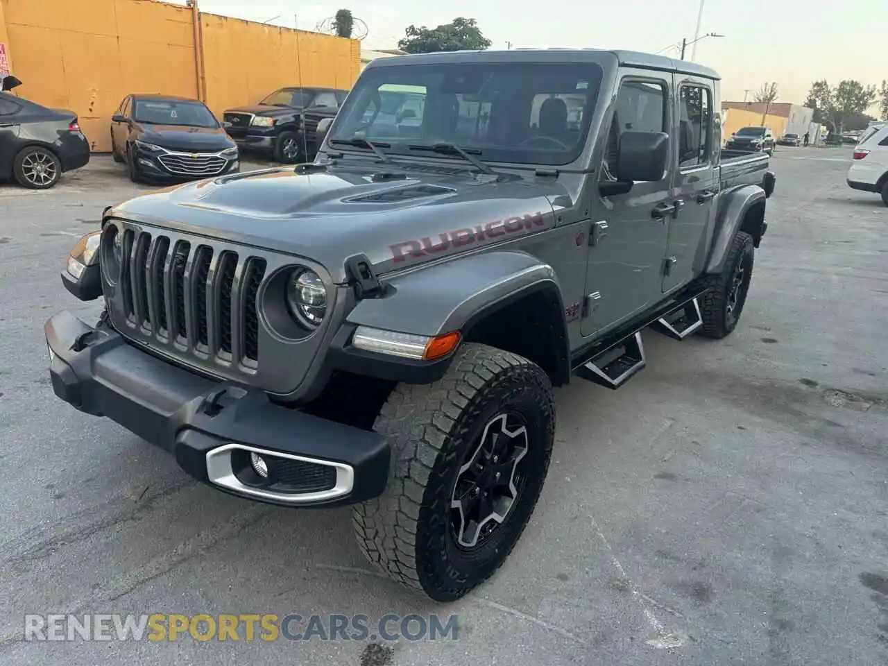 2 Photograph of a damaged car 1C6JJTBM8ML611134 JEEP GLADIATOR 2021