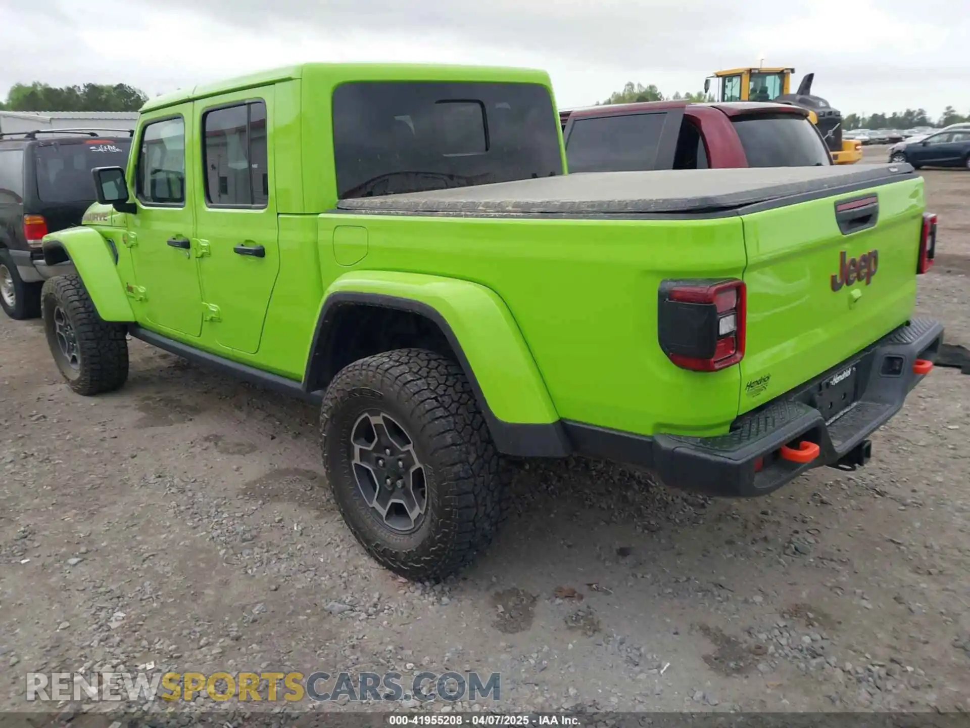 3 Photograph of a damaged car 1C6JJTEG1ML618948 JEEP GLADIATOR 2021