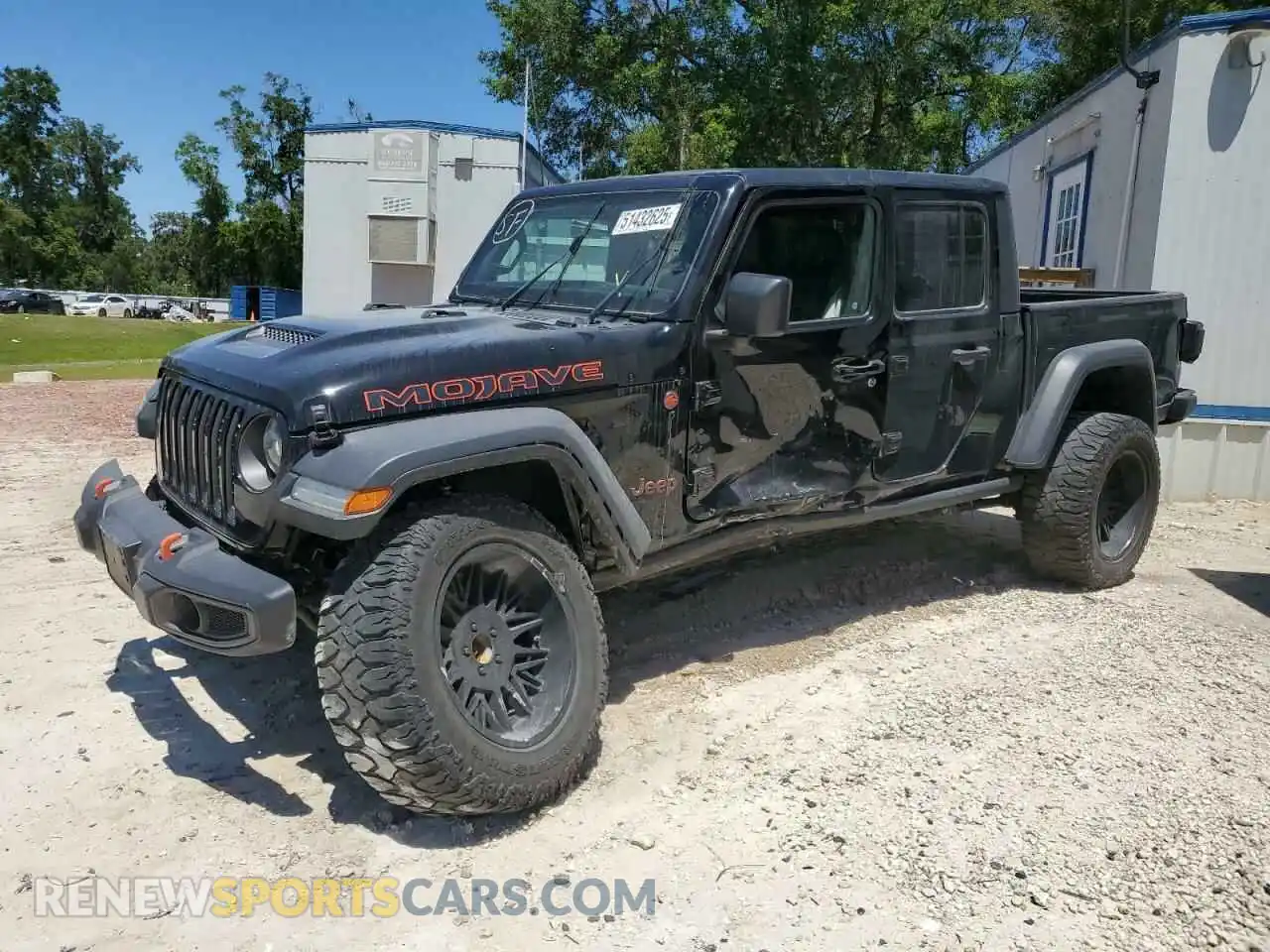 1 Photograph of a damaged car 1C6JJTEG3ML554606 JEEP GLADIATOR 2021
