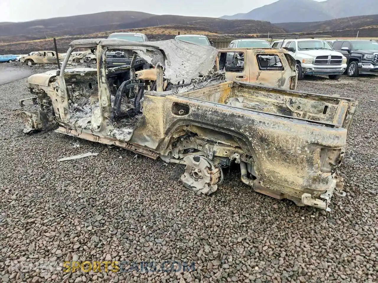 2 Фотография поврежденного автомобиля 1C6JJTEG8ML567254 JEEP GLADIATOR 2021