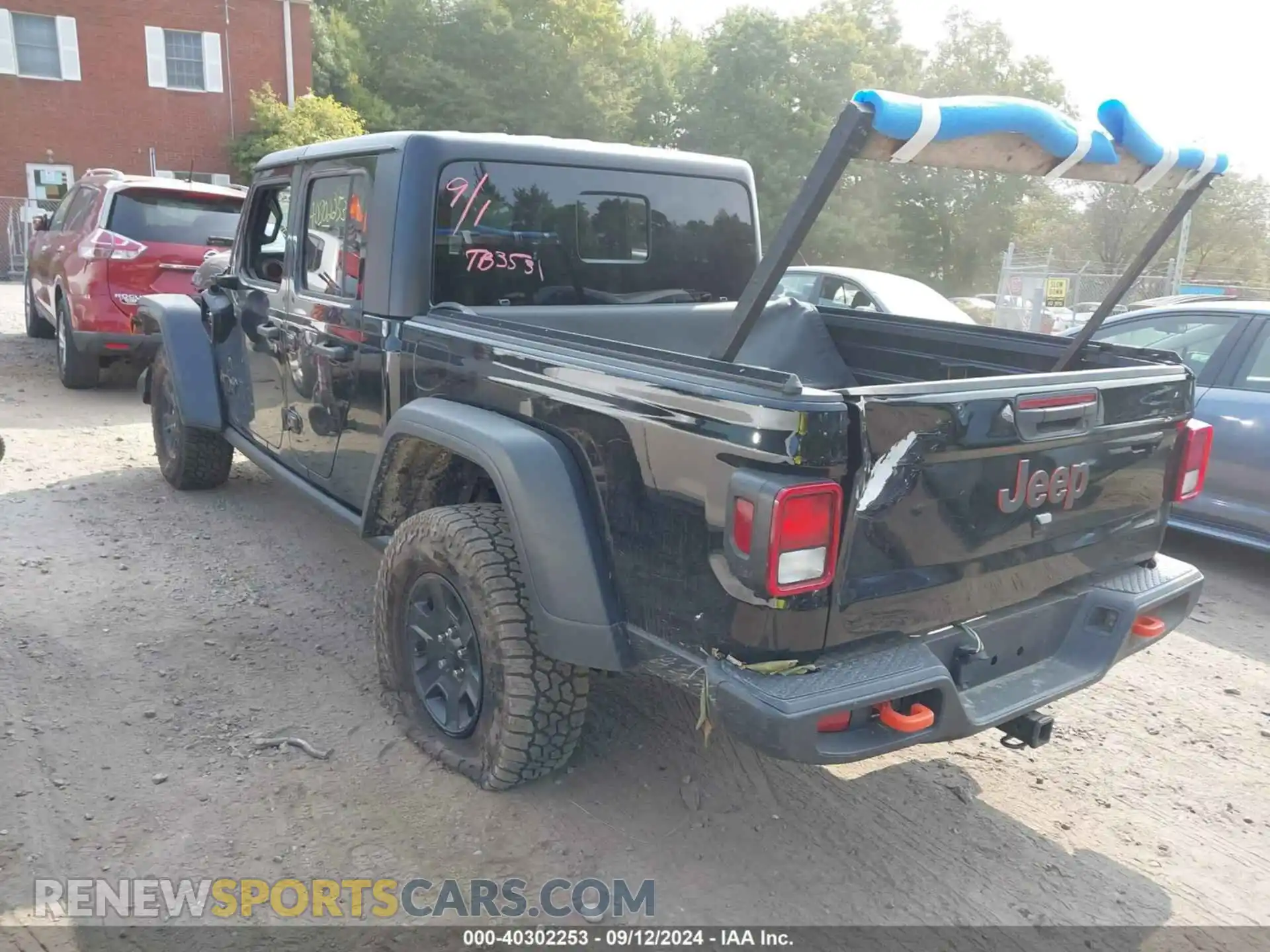 3 Фотография поврежденного автомобиля 1C6JJTEG9ML605638 JEEP GLADIATOR 2021