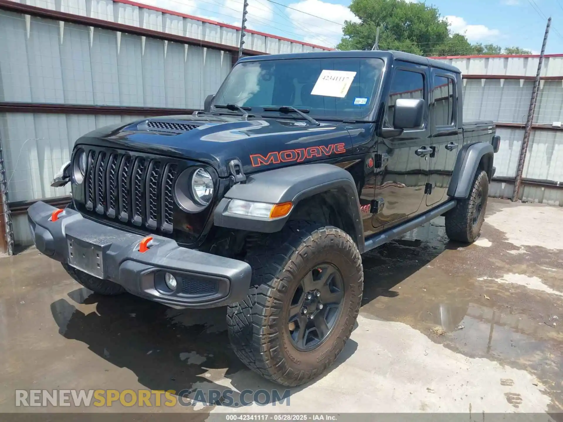 2 Photograph of a damaged car 1C6JJTEGXML569376 JEEP GLADIATOR 2021