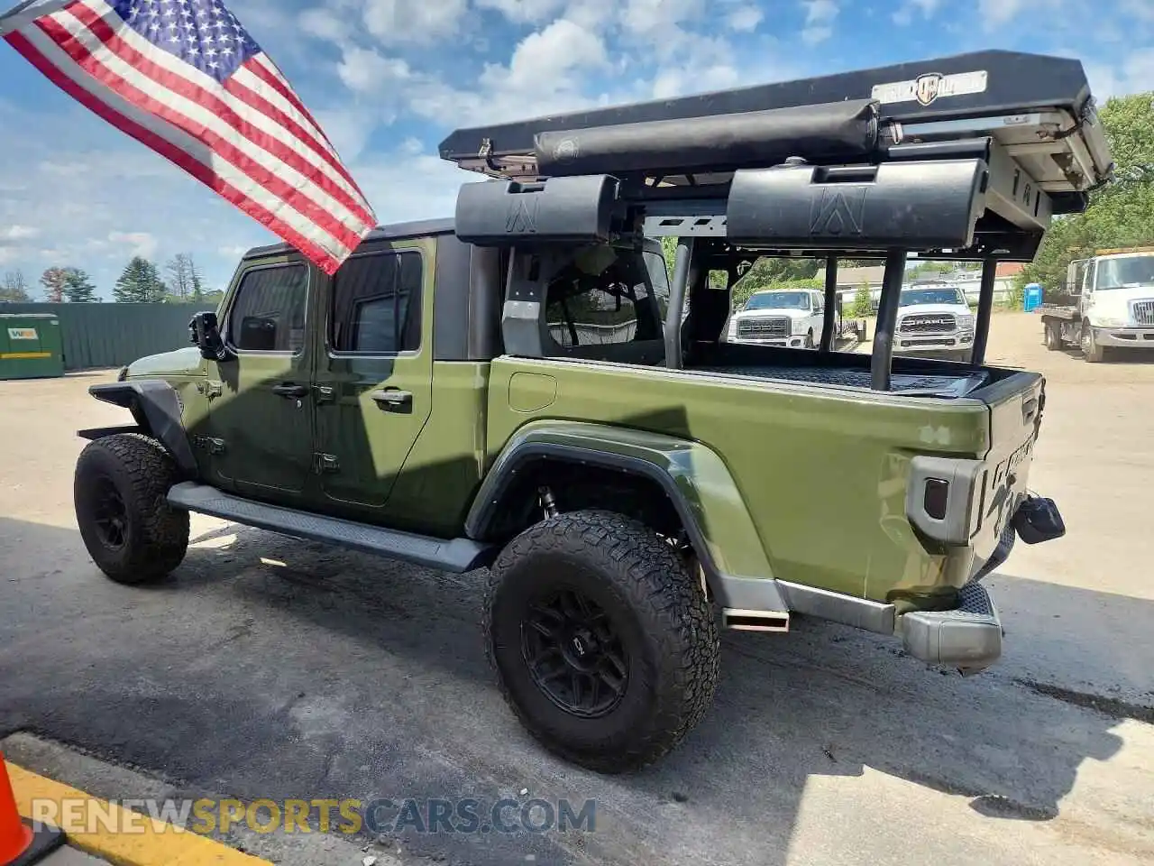2 Photograph of a damaged car 1C6HJTAG1NL101266 JEEP GLADIATOR 2022