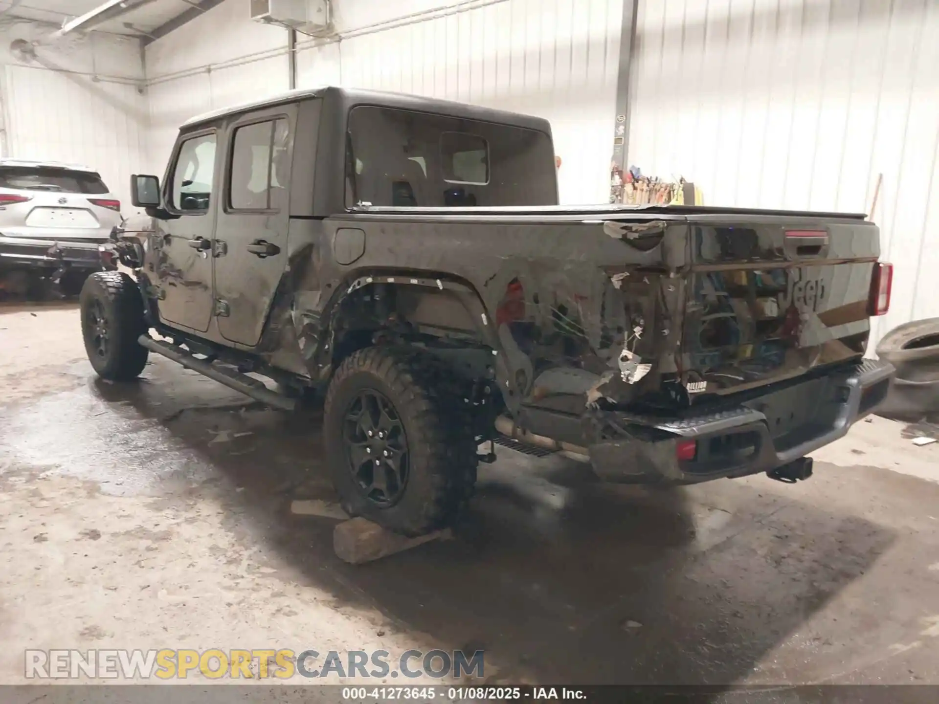 3 Photograph of a damaged car 1C6HJTAG2NL163338 JEEP GLADIATOR 2022