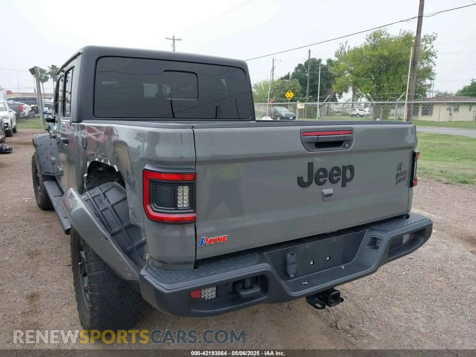 3 Photograph of a damaged car 1C6HJTAG2NL176011 JEEP GLADIATOR 2022