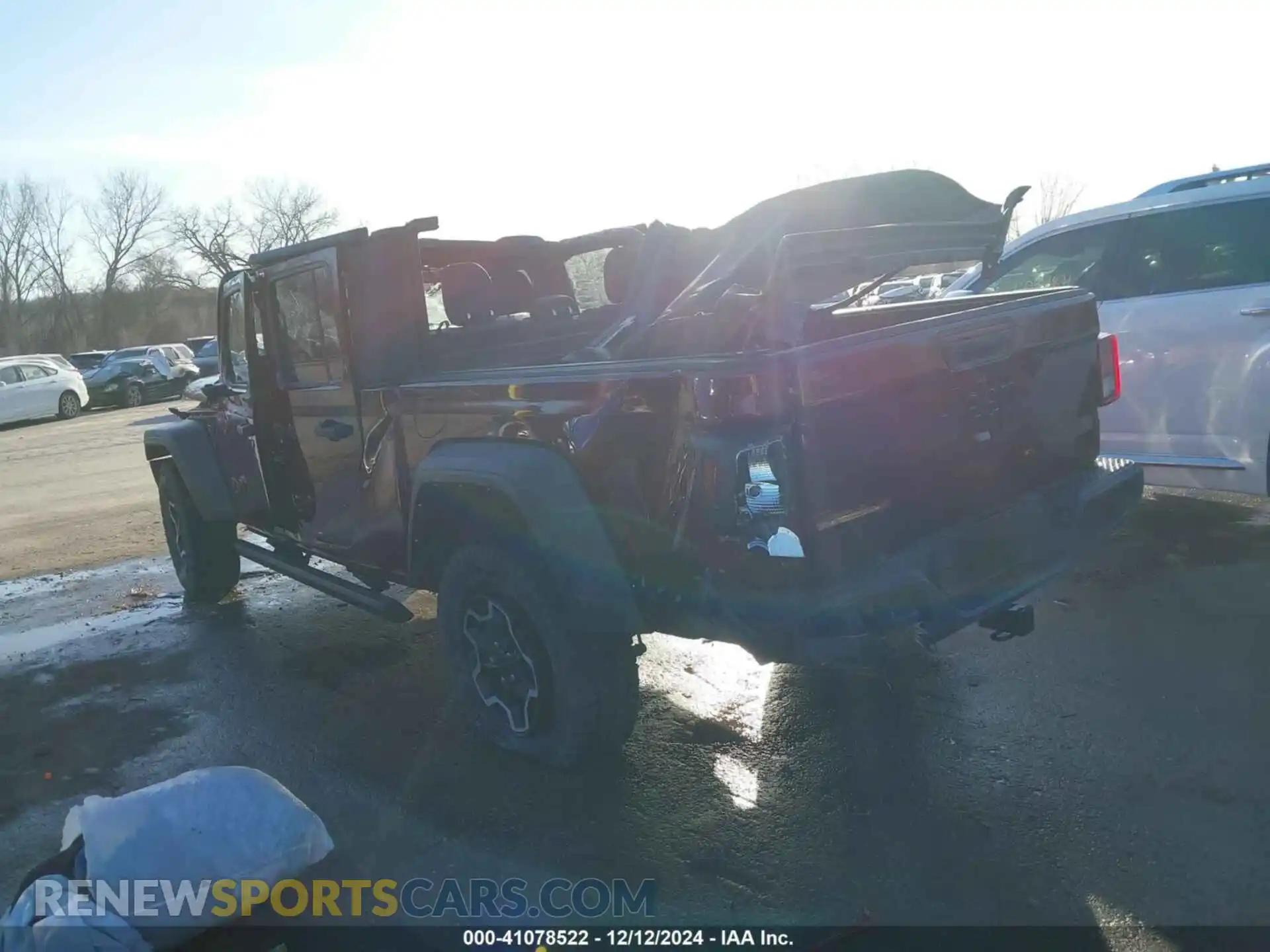 3 Photograph of a damaged car 1C6HJTAG9NL101421 JEEP GLADIATOR 2022