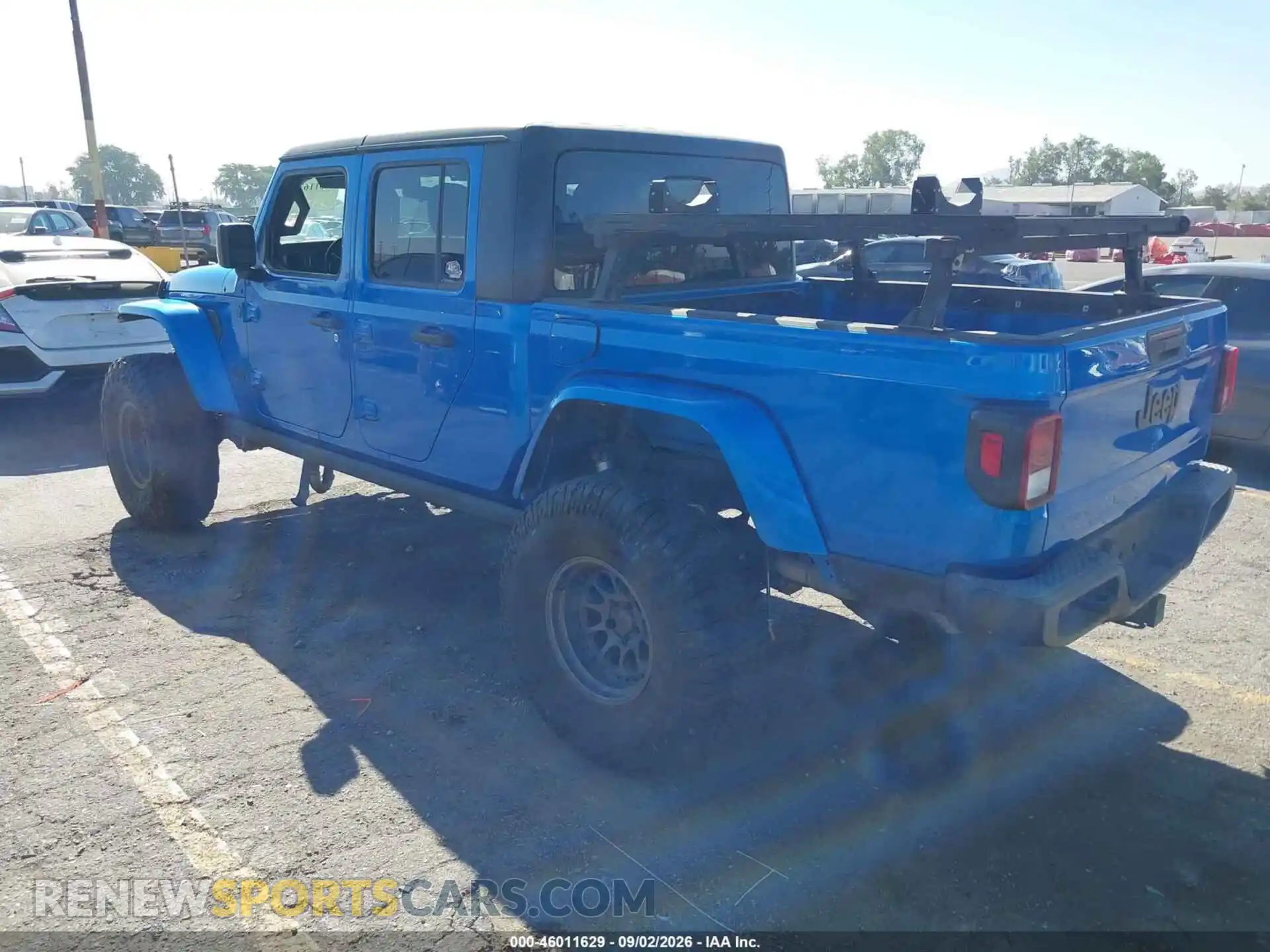 3 Photograph of a damaged car 1C6HJTAG9NL131678 JEEP GLADIATOR 2022