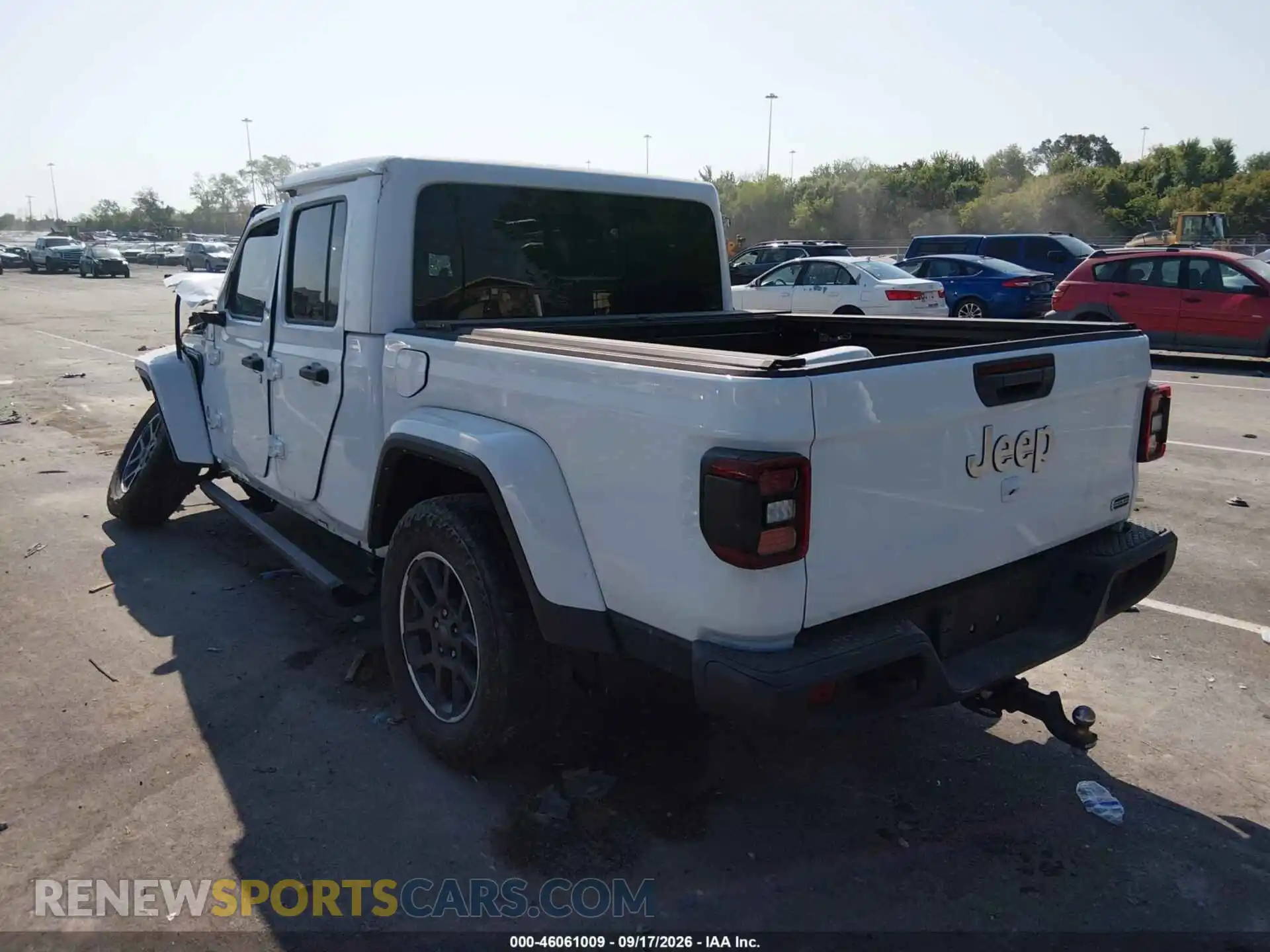3 Photograph of a damaged car 1C6HJTFG0NL164531 JEEP GLADIATOR 2022