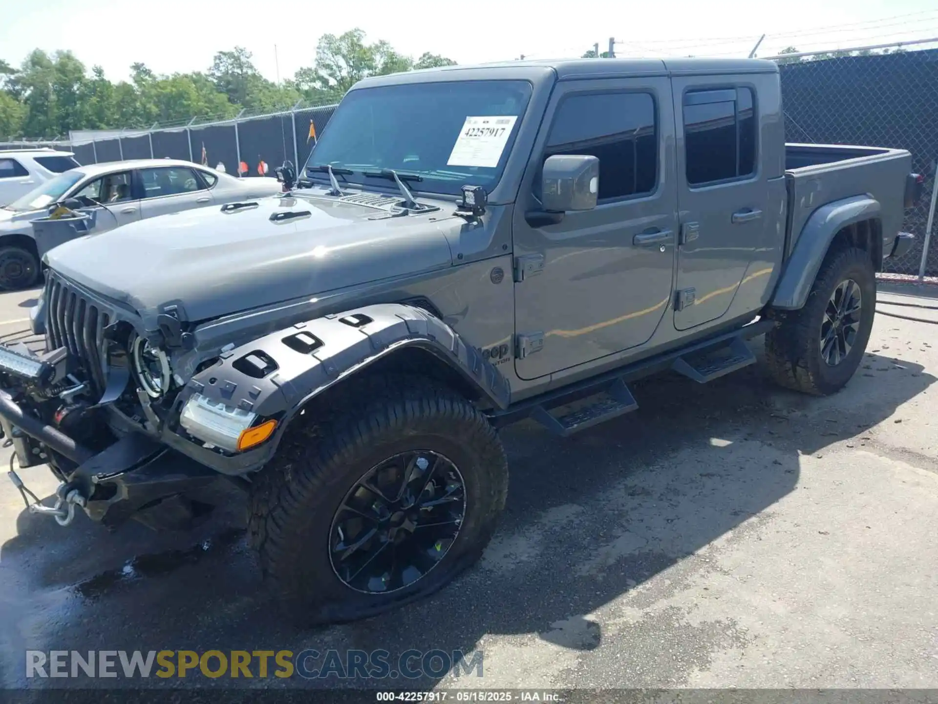 2 Photograph of a damaged car 1C6HJTFG5NL149751 JEEP GLADIATOR 2022