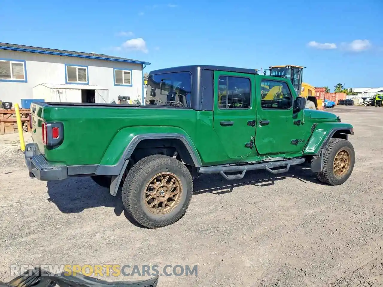 3 Photograph of a damaged car 1C6JJTAG4NL116071 JEEP GLADIATOR 2022