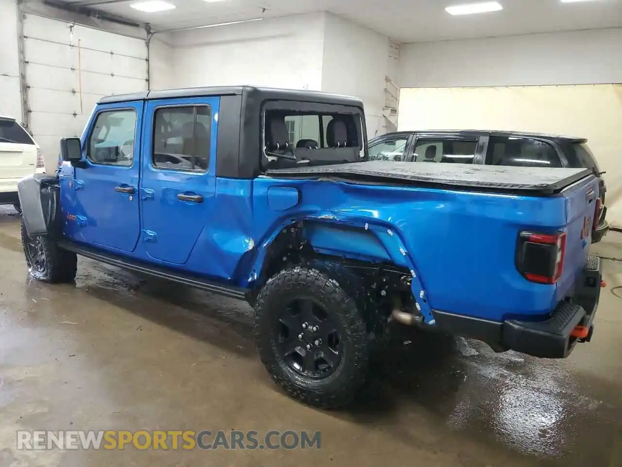 2 Photograph of a damaged car 1C6JJTEGXNL129496 JEEP GLADIATOR 2022