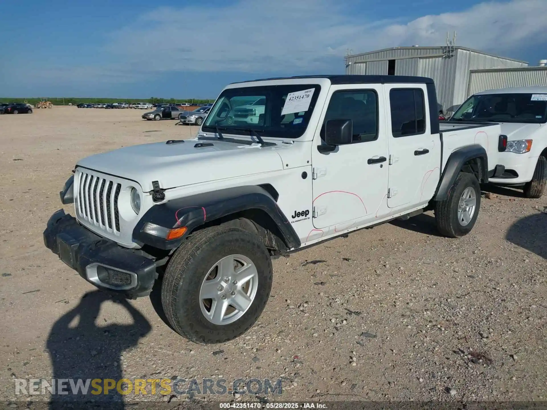 2 Photograph of a damaged car 1C6HJTAG0PL533933 JEEP GLADIATOR 2023