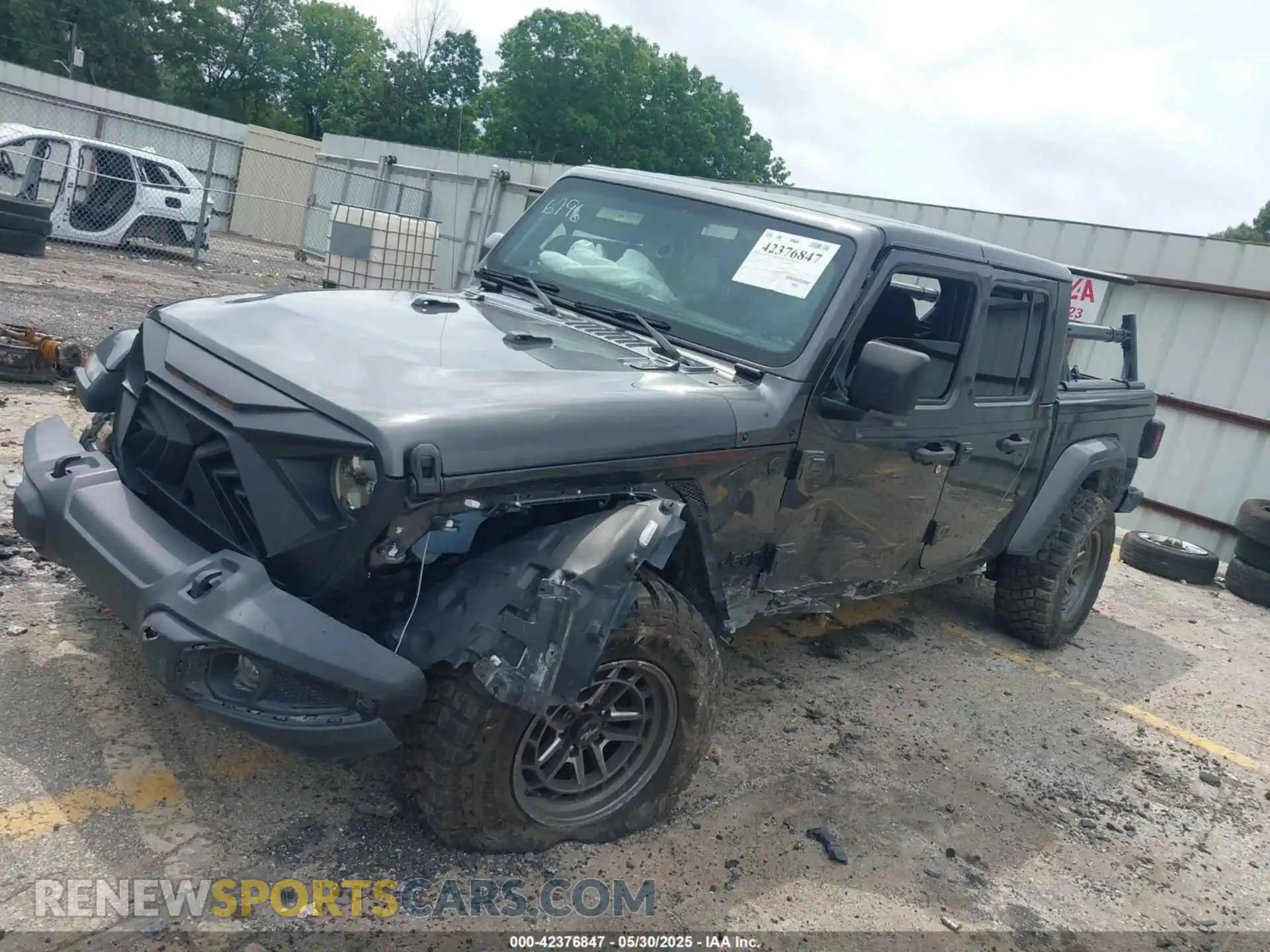 2 Photograph of a damaged car 1C6HJTAG2PL506796 JEEP GLADIATOR 2023