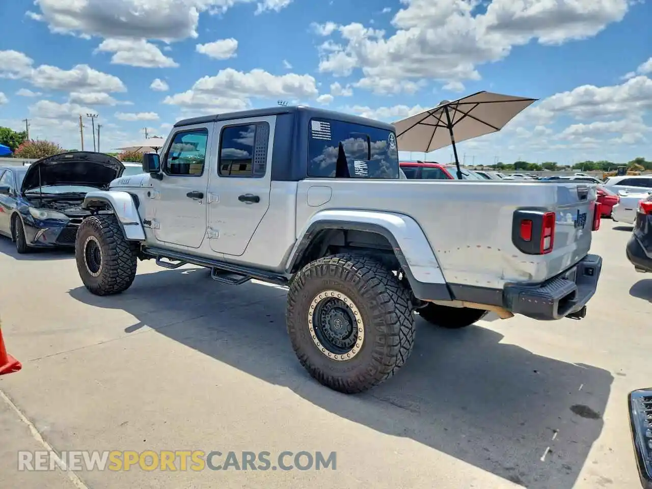 2 Photograph of a damaged car 1C6HJTAG2PL508919 JEEP GLADIATOR 2023