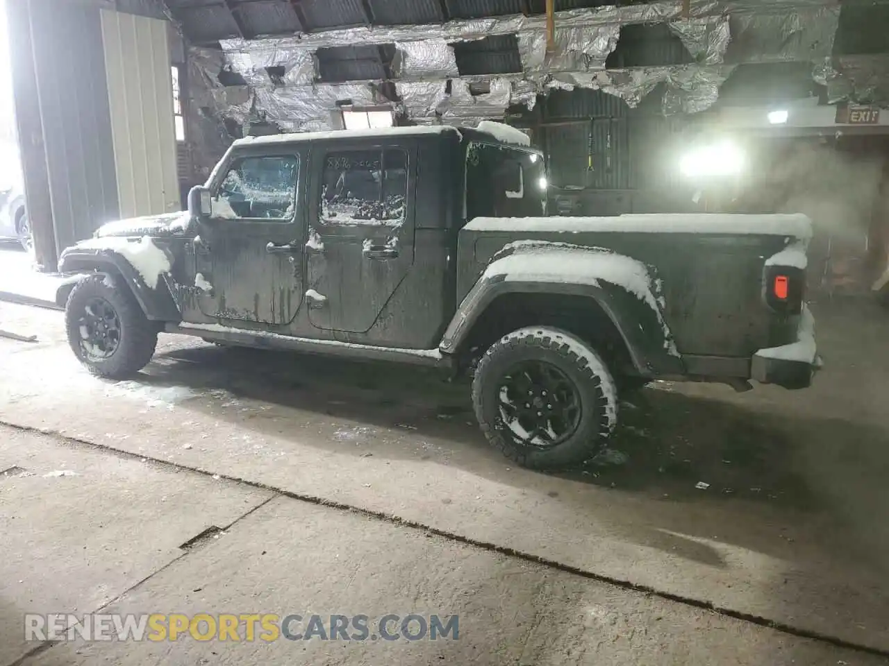 2 Photograph of a damaged car 1C6HJTAG3PL555098 JEEP GLADIATOR 2023