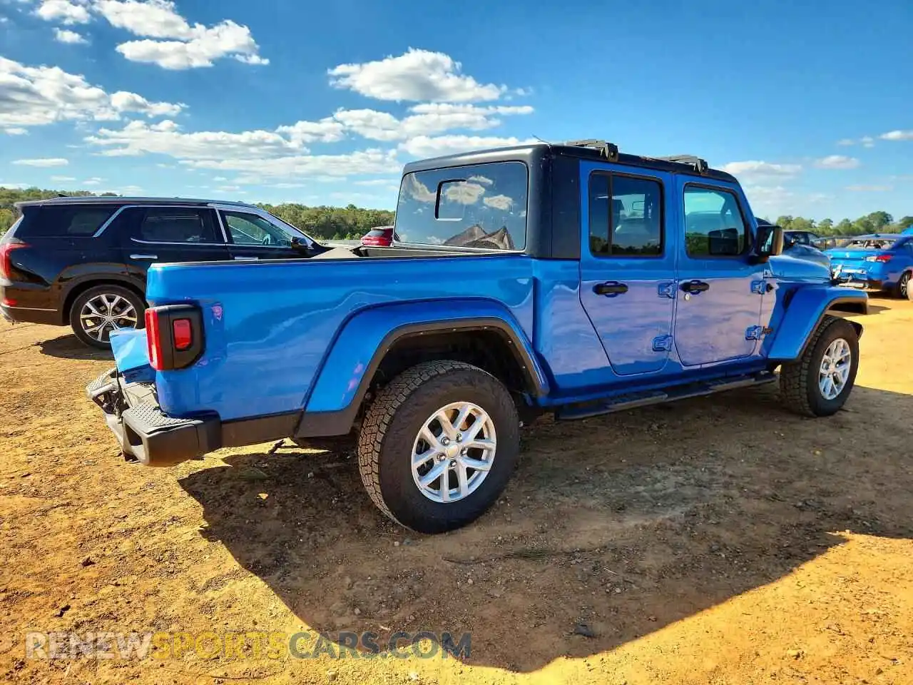 3 Photograph of a damaged car 1C6HJTAG7PL561955 JEEP GLADIATOR 2023