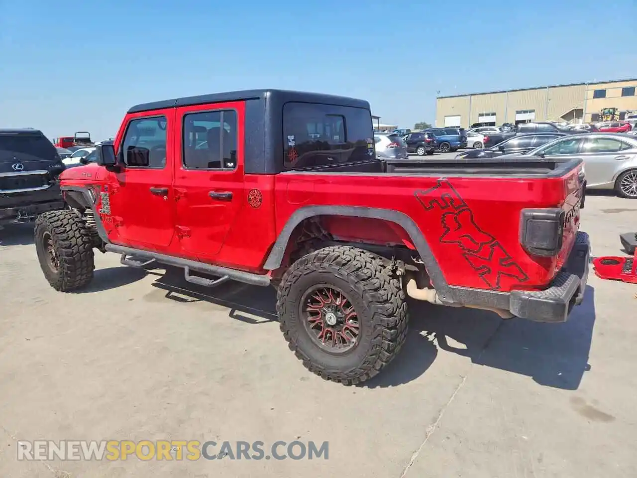 2 Photograph of a damaged car 1C6HJTAG9PL558832 JEEP GLADIATOR 2023