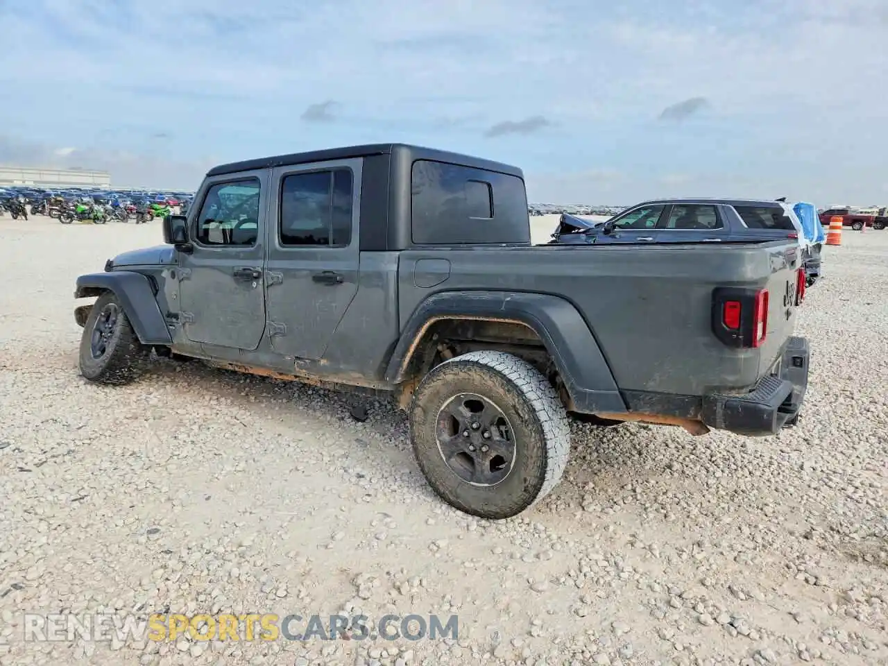 2 fotografías del automóvil dañado 1C6HJTAG9PL560063 JEEP GLADIATOR 2023