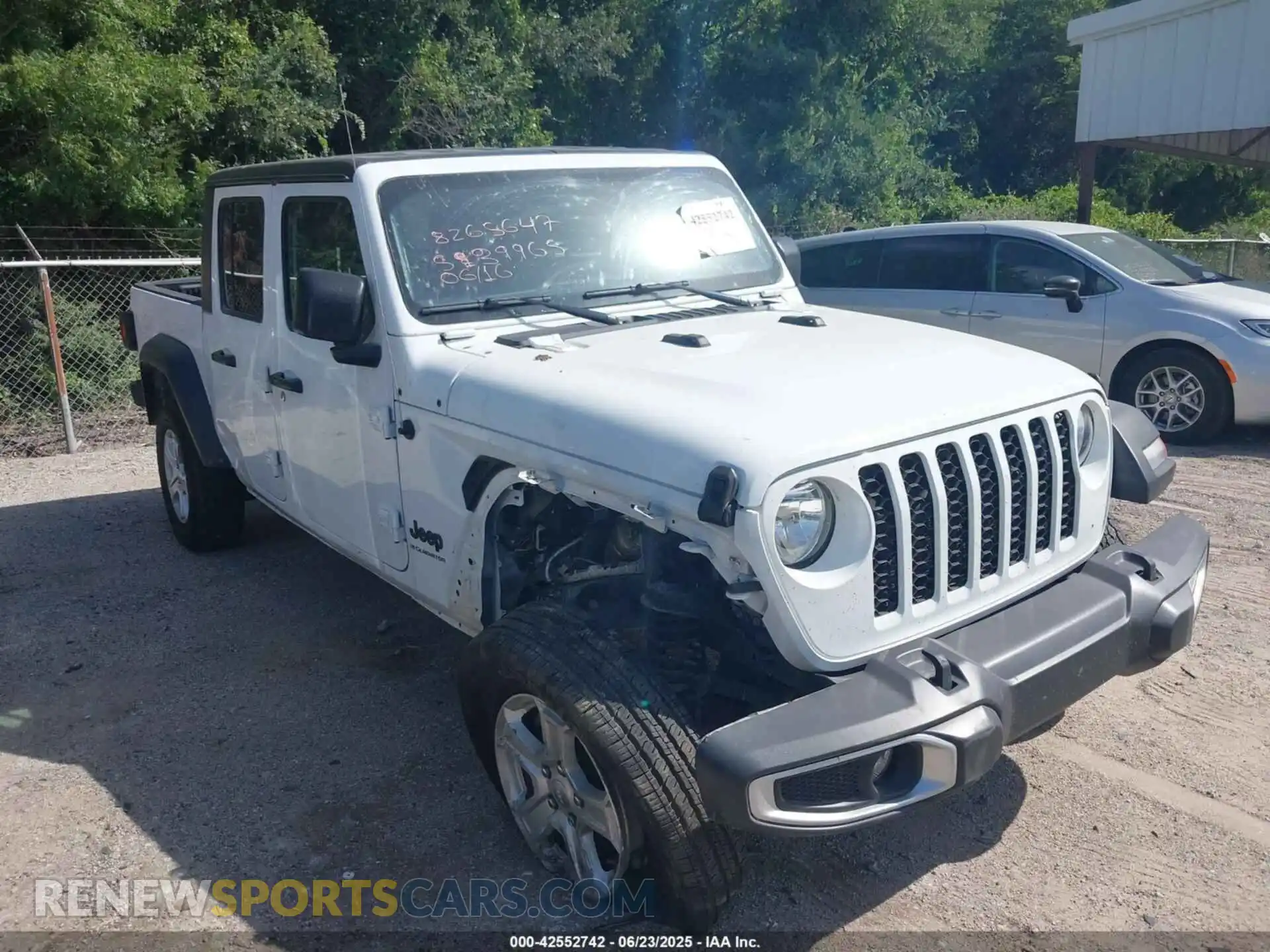 1 Photograph of a damaged car 1C6HJTAGXPL539965 JEEP GLADIATOR 2023