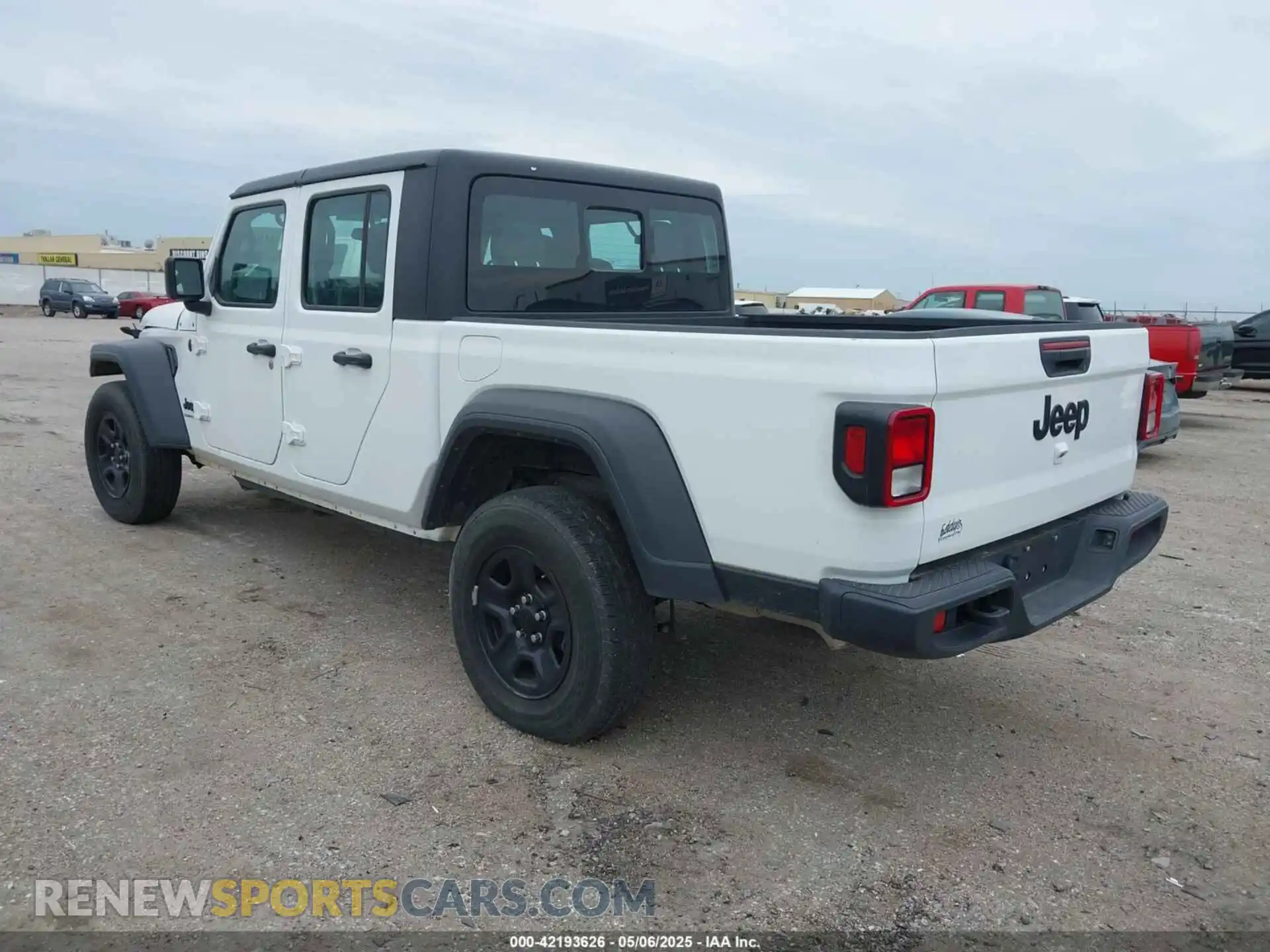 3 Photograph of a damaged car 1C6HJTAGXPL565529 JEEP GLADIATOR 2023