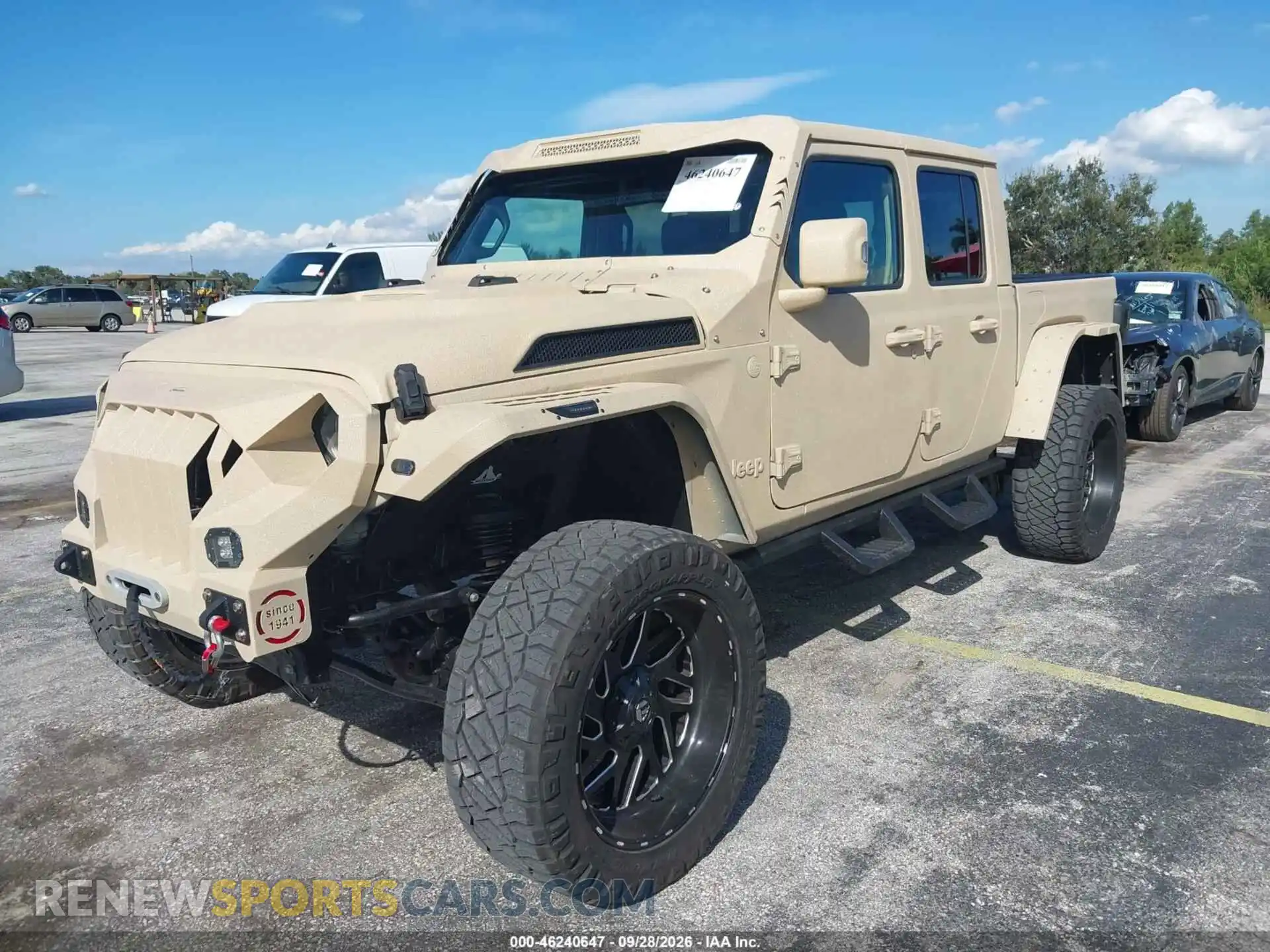 2 Photograph of a damaged car 1C6HJTFG1PL564102 JEEP GLADIATOR 2023