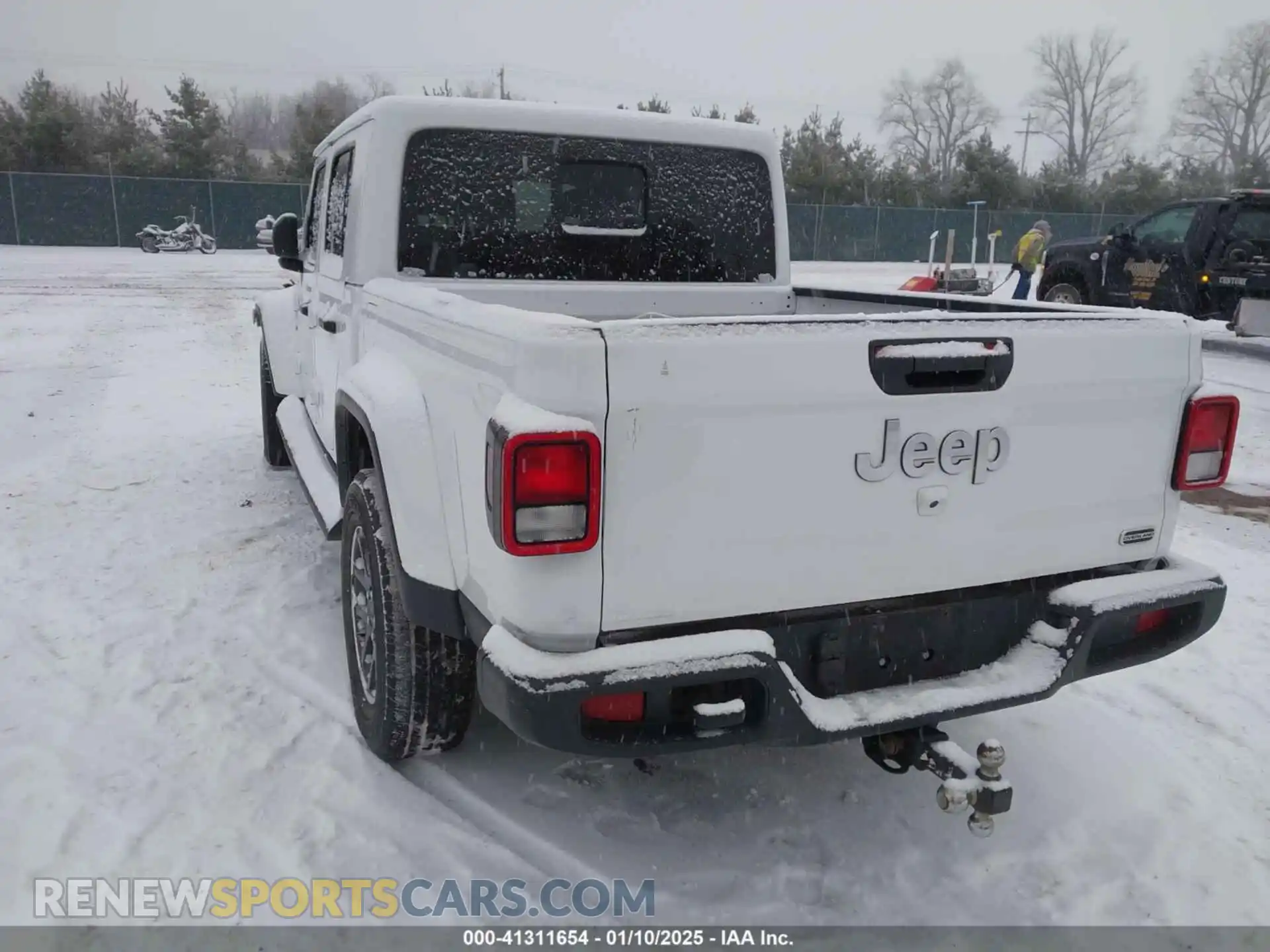 3 Фотография поврежденного автомобиля 1C6HJTFG6PL544489 JEEP GLADIATOR 2023