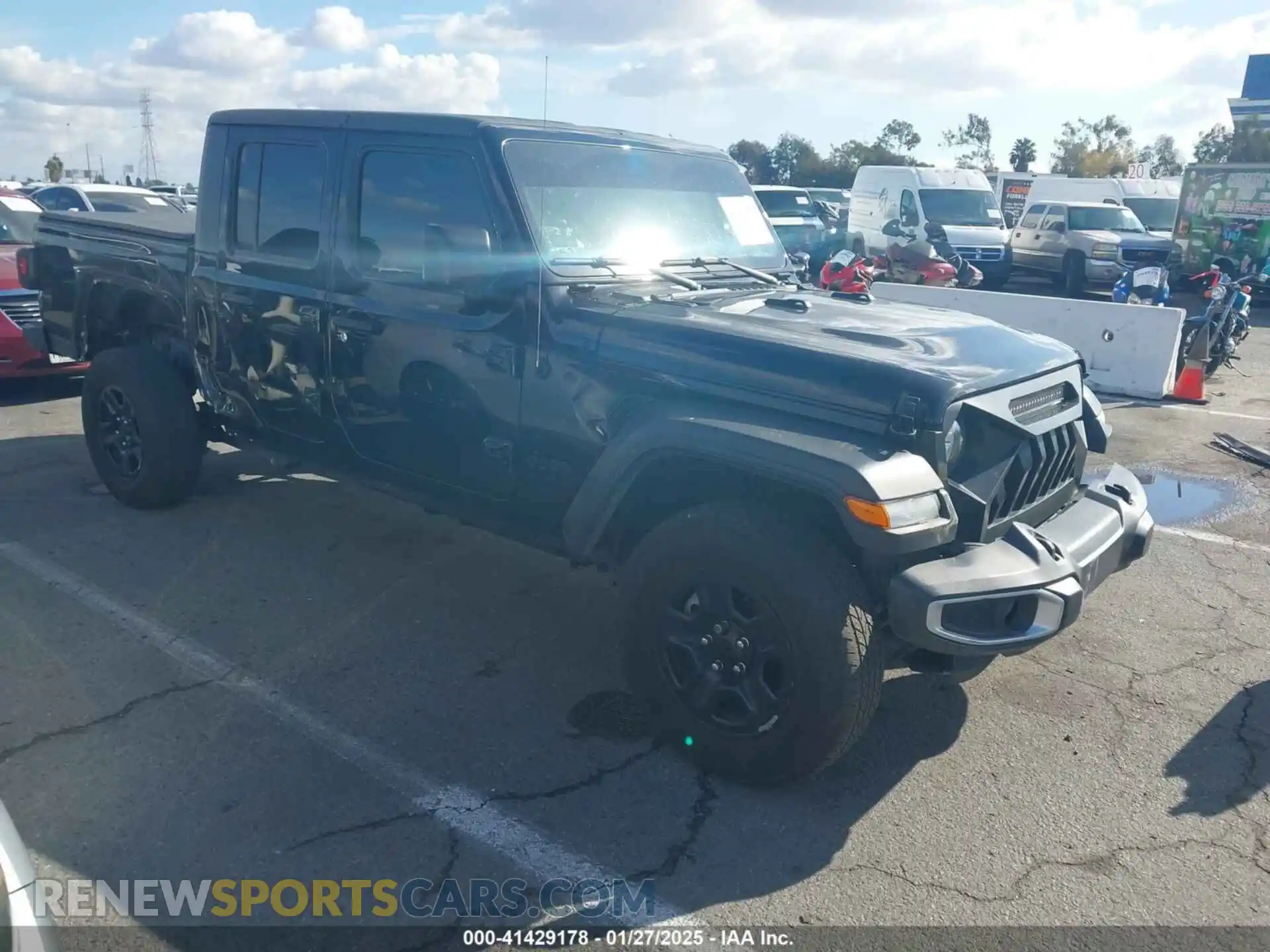 1 Photograph of a damaged car 1C6JJTAG4PL550025 JEEP GLADIATOR 2023