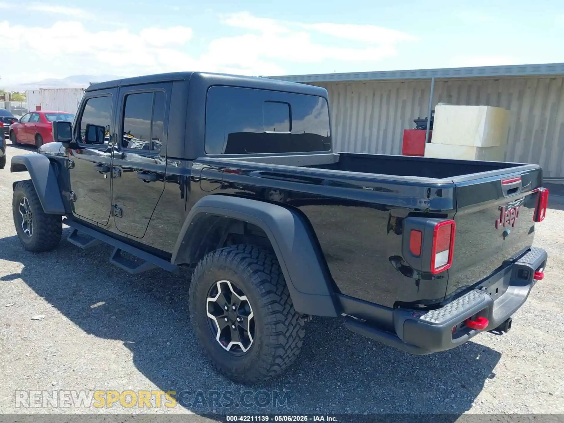 3 Photograph of a damaged car 1C6JJTBG3PL531982 JEEP GLADIATOR 2023