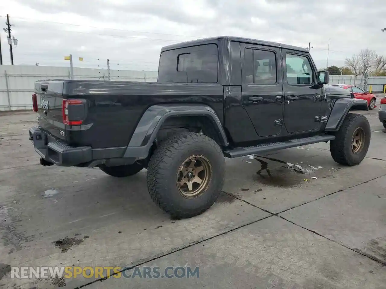 3 Photograph of a damaged car 1C6JJTFM7PL548798 JEEP GLADIATOR 2023