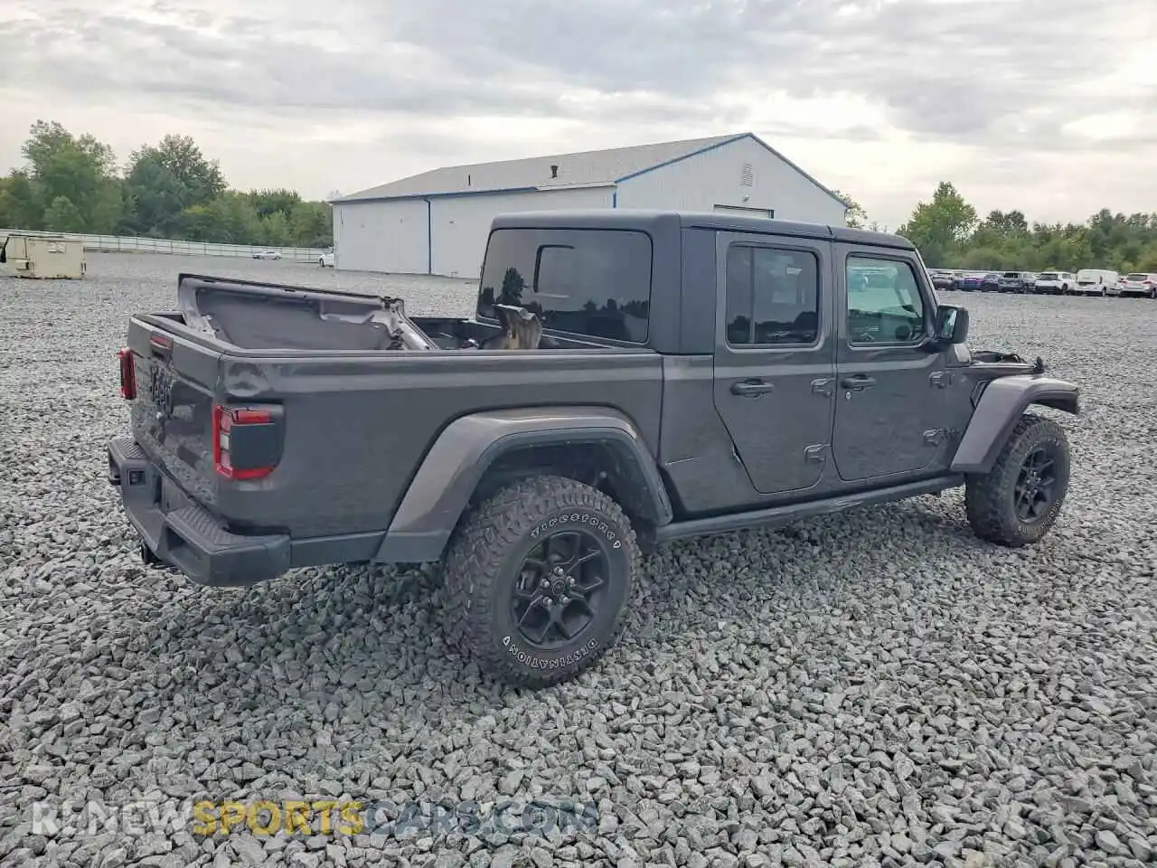 3 Photograph of a damaged car 1C6HJTAG0RL100762 JEEP GLADIATOR 2024