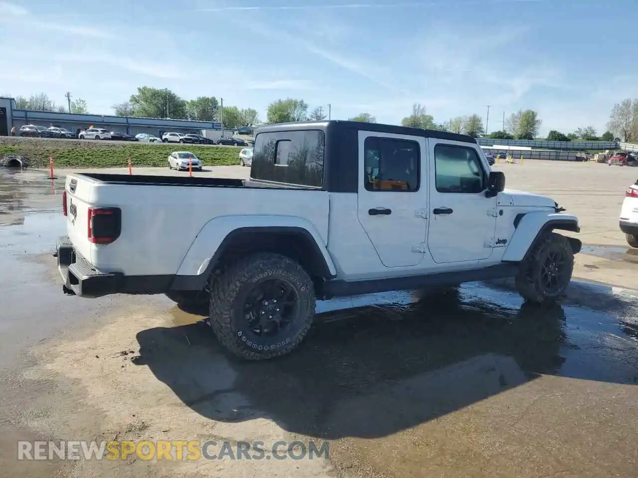 3 Photograph of a damaged car 1C6HJTAG0RL121370 JEEP GLADIATOR 2024
