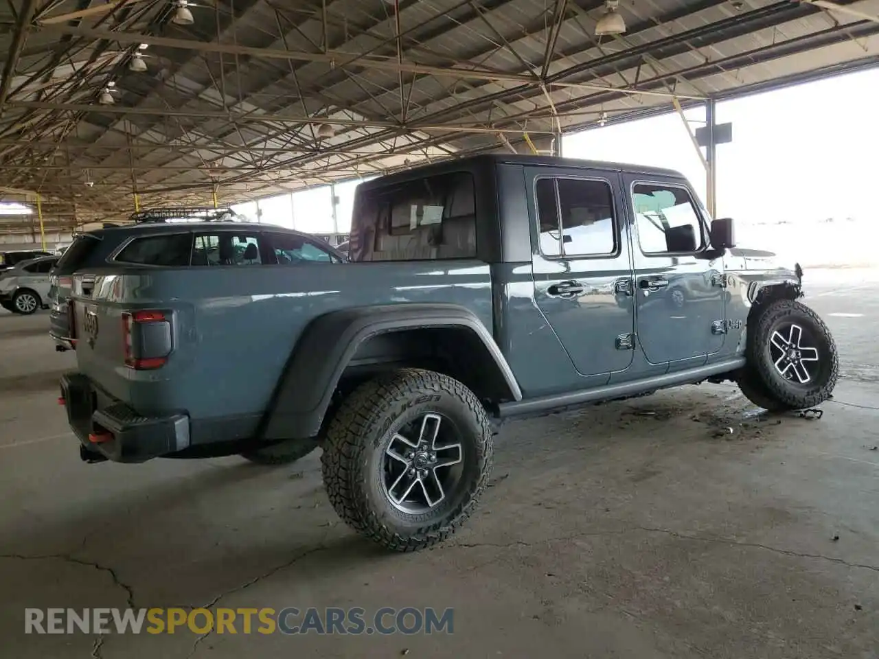 3 Photograph of a damaged car 1C6JJTEG8RL115148 JEEP GLADIATOR 2024