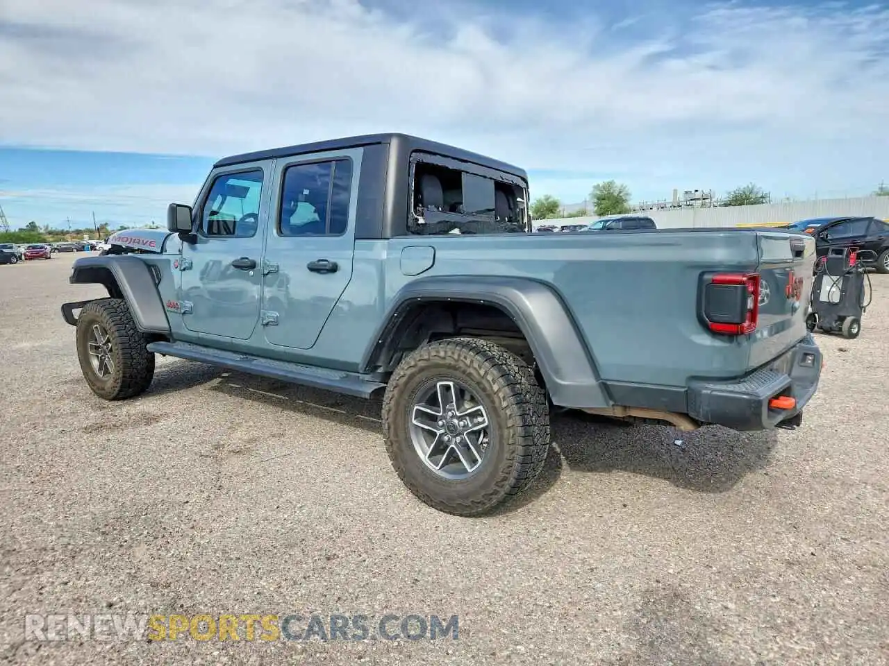 2 fotografías del automóvil dañado 1C6JJTEG8RL126697 JEEP GLADIATOR 2024