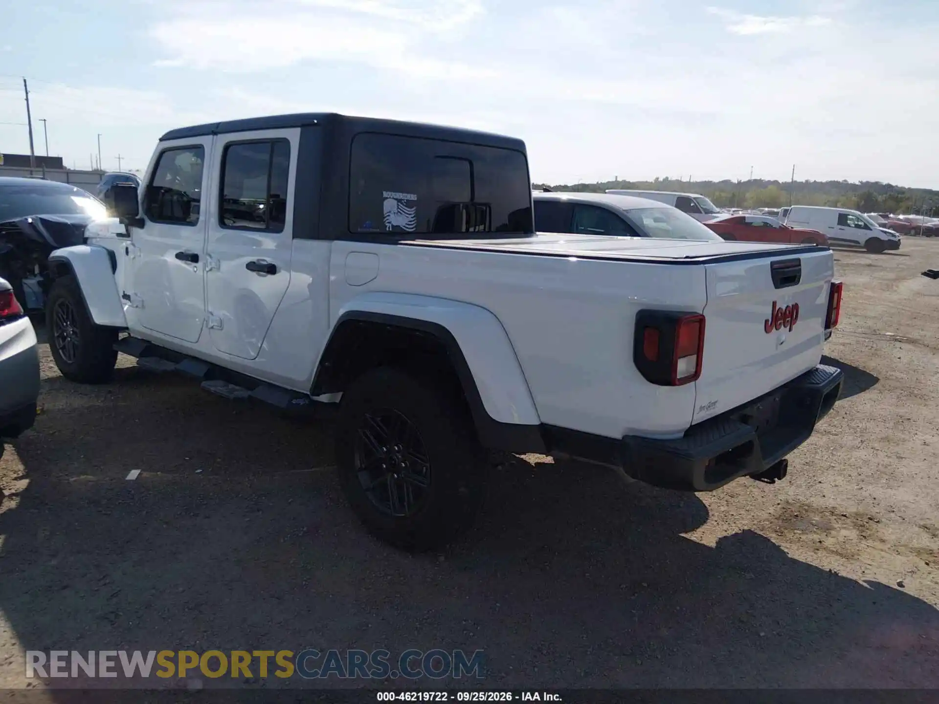 3 Photograph of a damaged car 1C6RJTAG1SL501151 JEEP GLADIATOR 2025