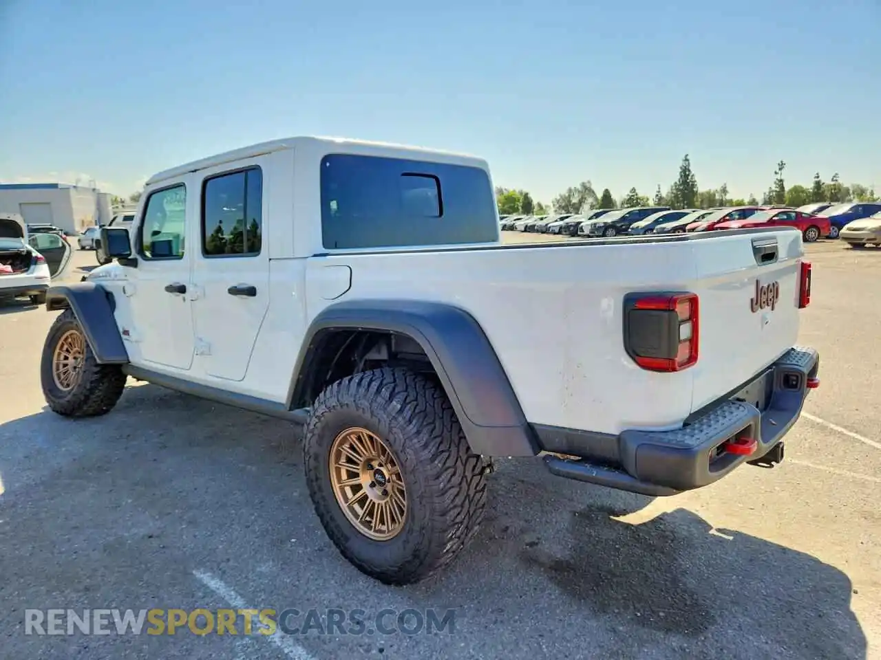 2 Photograph of a damaged car 1C6RJTBG9SL535773 JEEP GLADIATOR 2025