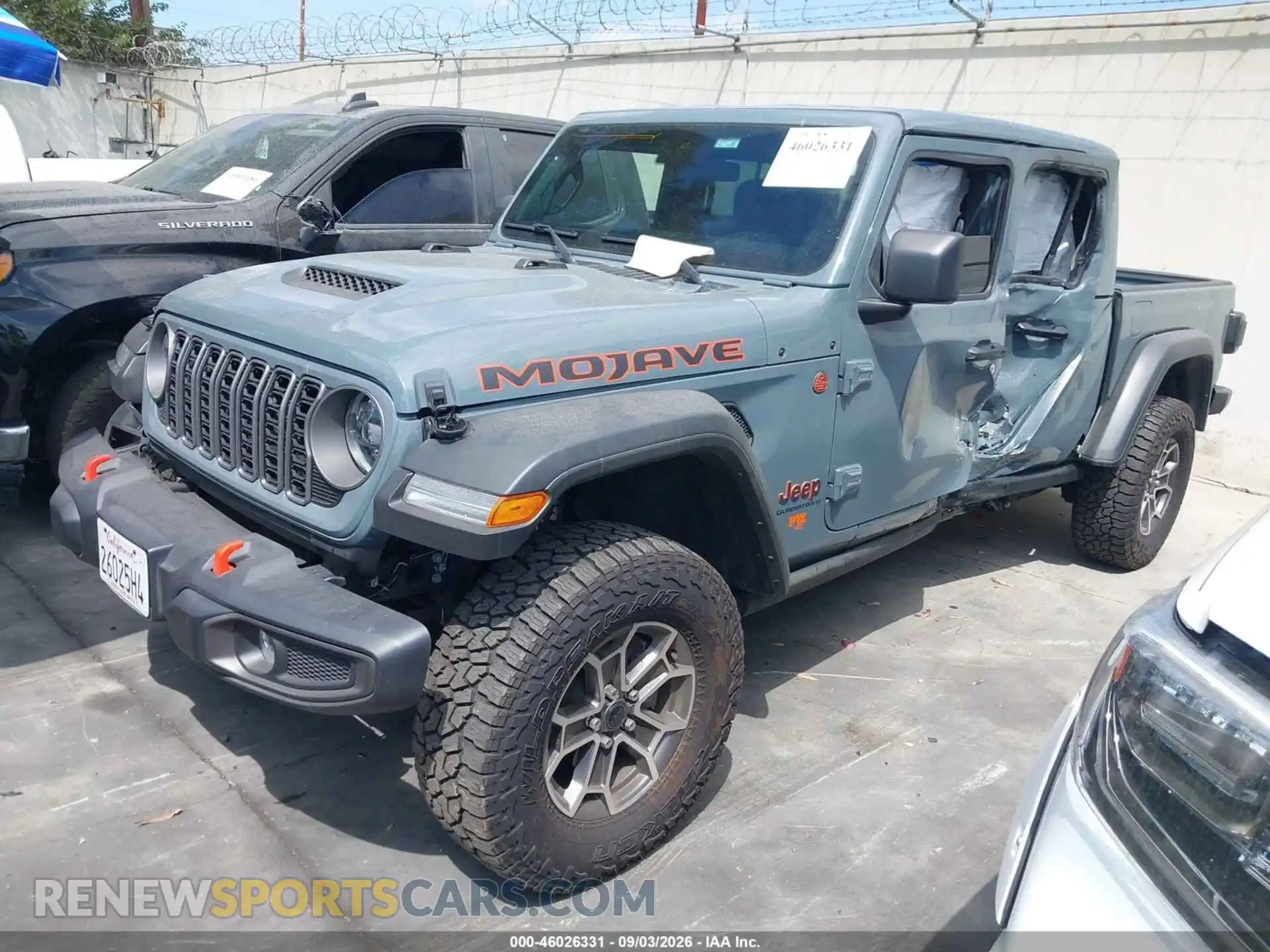 2 Photograph of a damaged car 1C6RJTEG9SL523845 JEEP GLADIATOR 2025