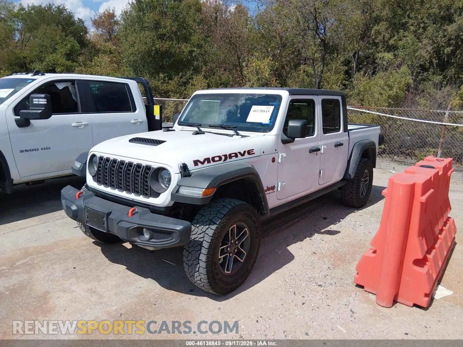 2 Photograph of a damaged car 1C6RJTEG0TL164399 JEEP GLADIATOR 2026