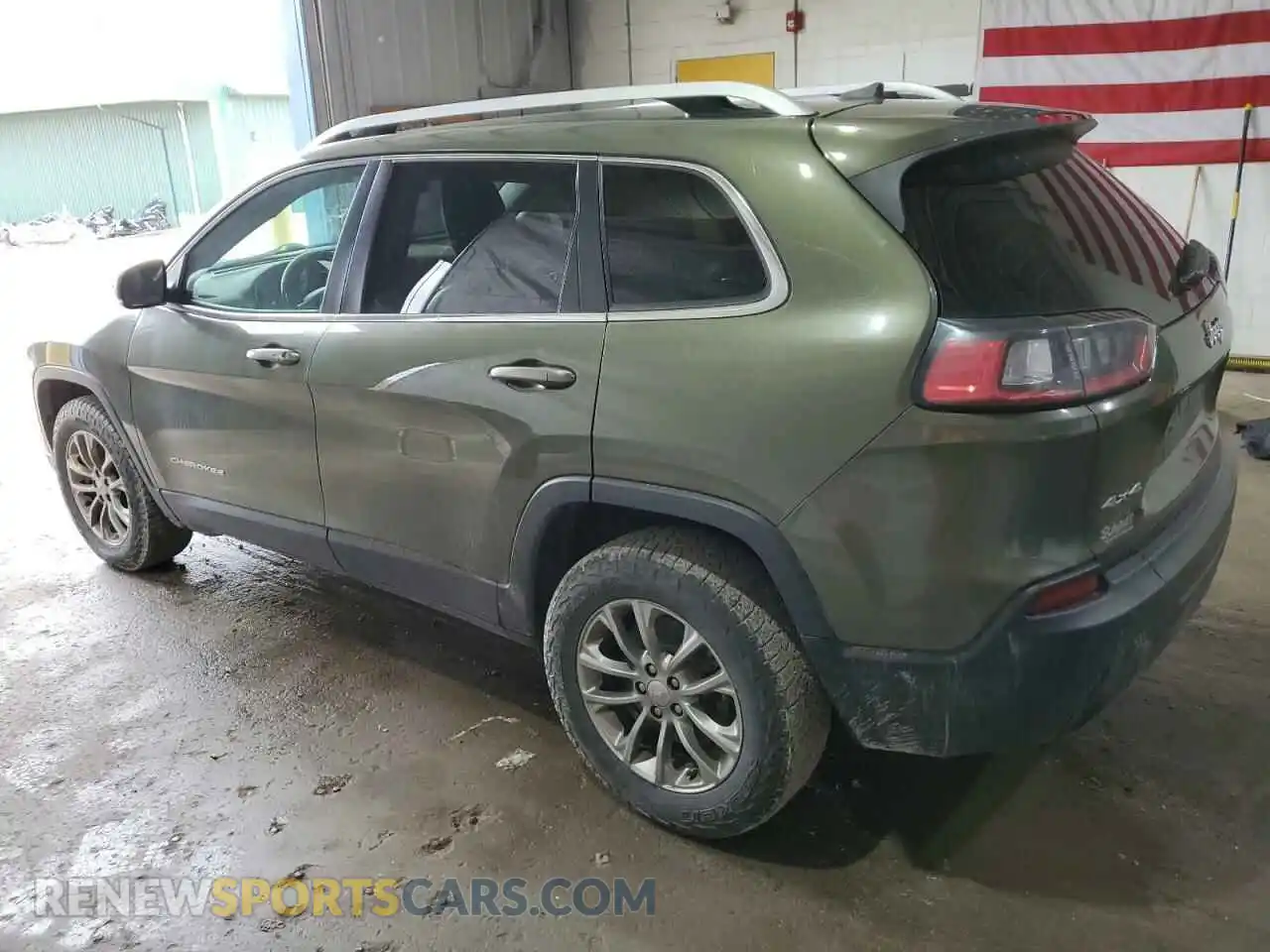 2 Photograph of a damaged car 1C4PJMLB4KD368192 JEEP GRAND CHER 2019