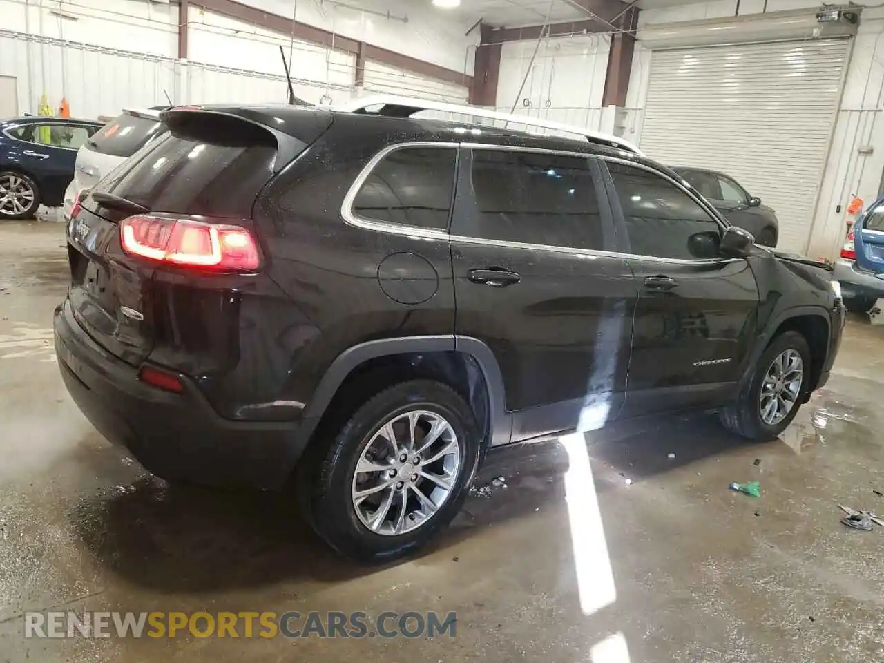 3 fotografías del automóvil dañado 1C4PJMLB4KD398406 JEEP GRAND CHER 2019