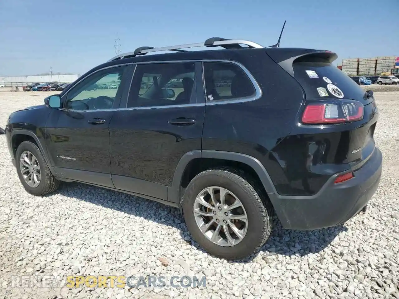 2 Photograph of a damaged car 1C4PJMLB8KD295232 JEEP GRAND CHER 2019