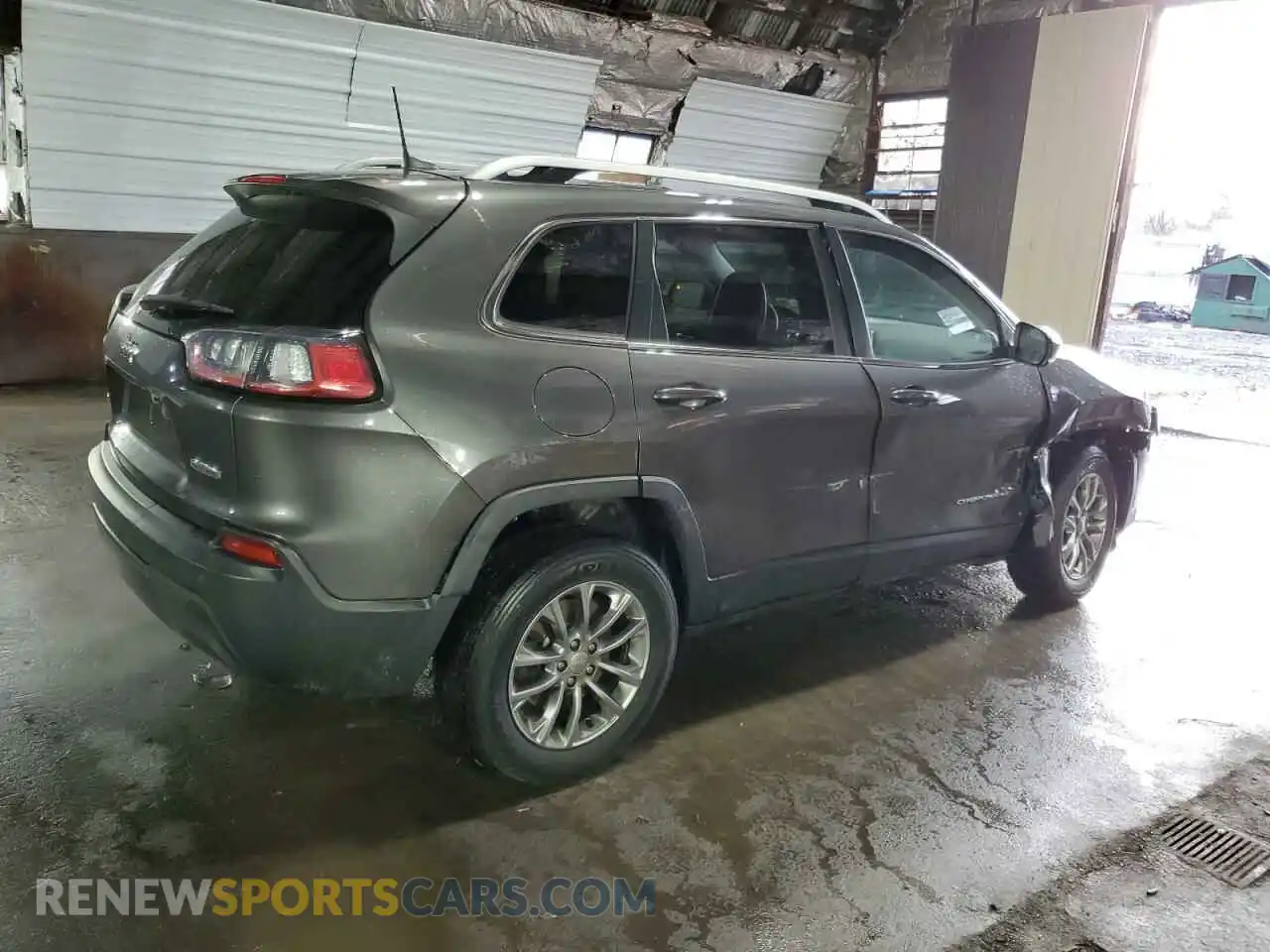 3 Photograph of a damaged car 1C4PJMLB8KD336863 JEEP GRAND CHER 2019