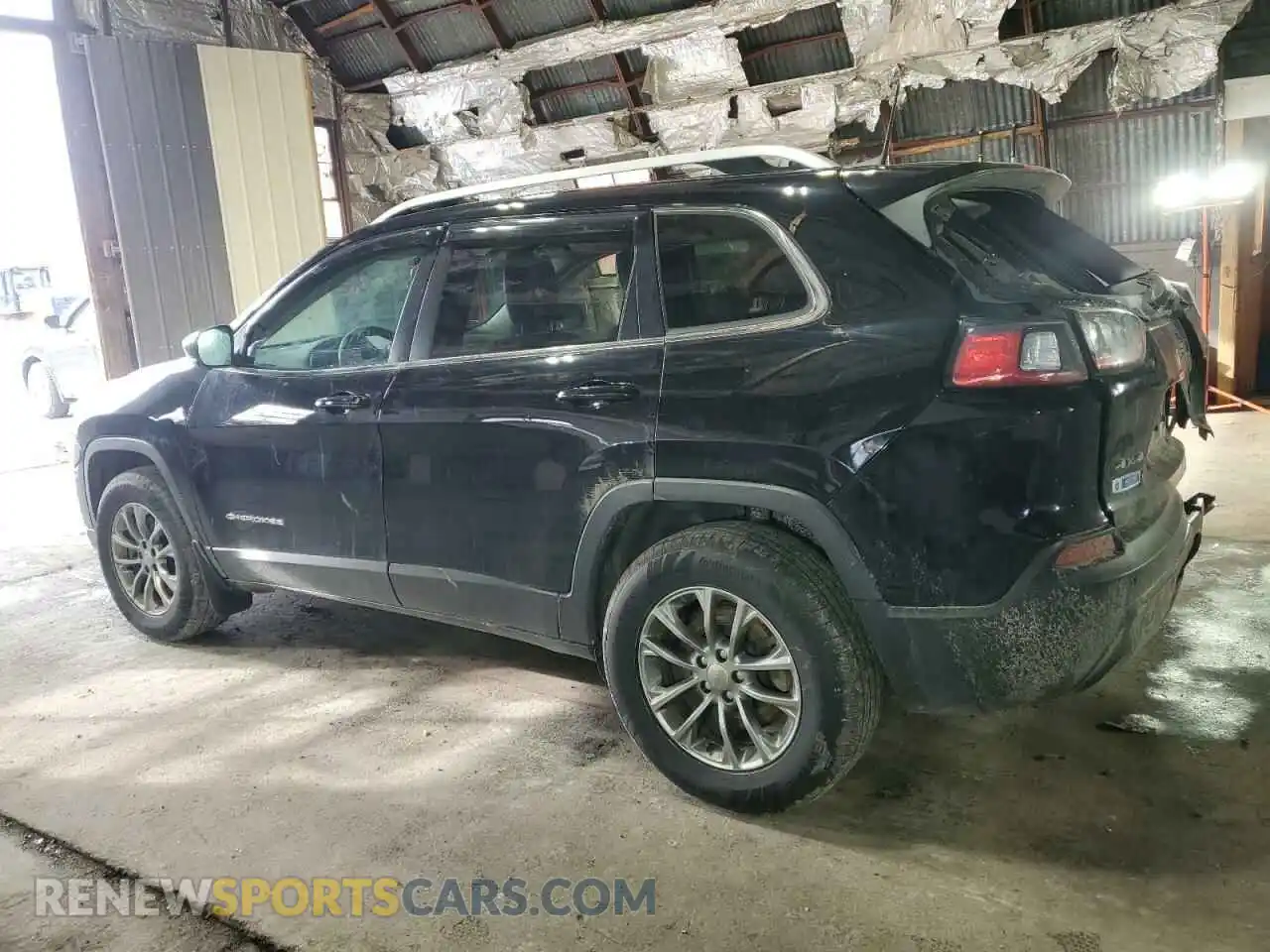 2 Photograph of a damaged car 1C4PJMLB9KD426569 JEEP GRAND CHER 2019