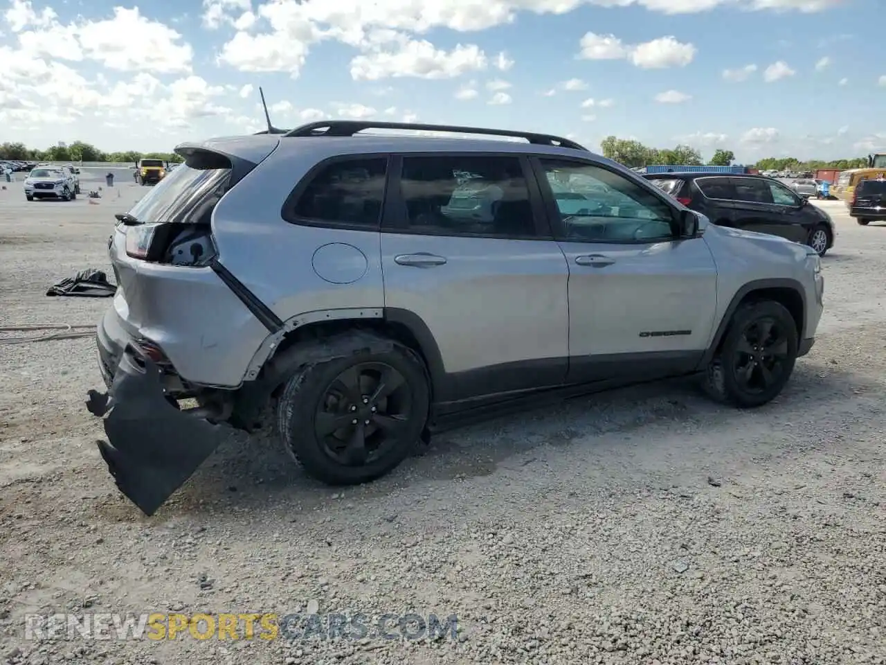 3 Photograph of a damaged car 1C4PJMLX2KD283461 JEEP GRAND CHER 2019
