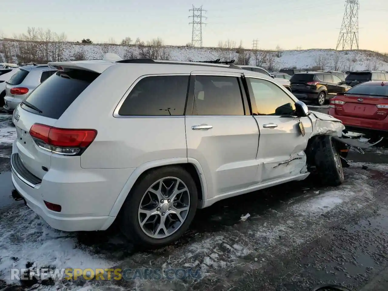 3 Photograph of a damaged car 1C4RJFCG2KC532853 JEEP GRAND CHER 2019