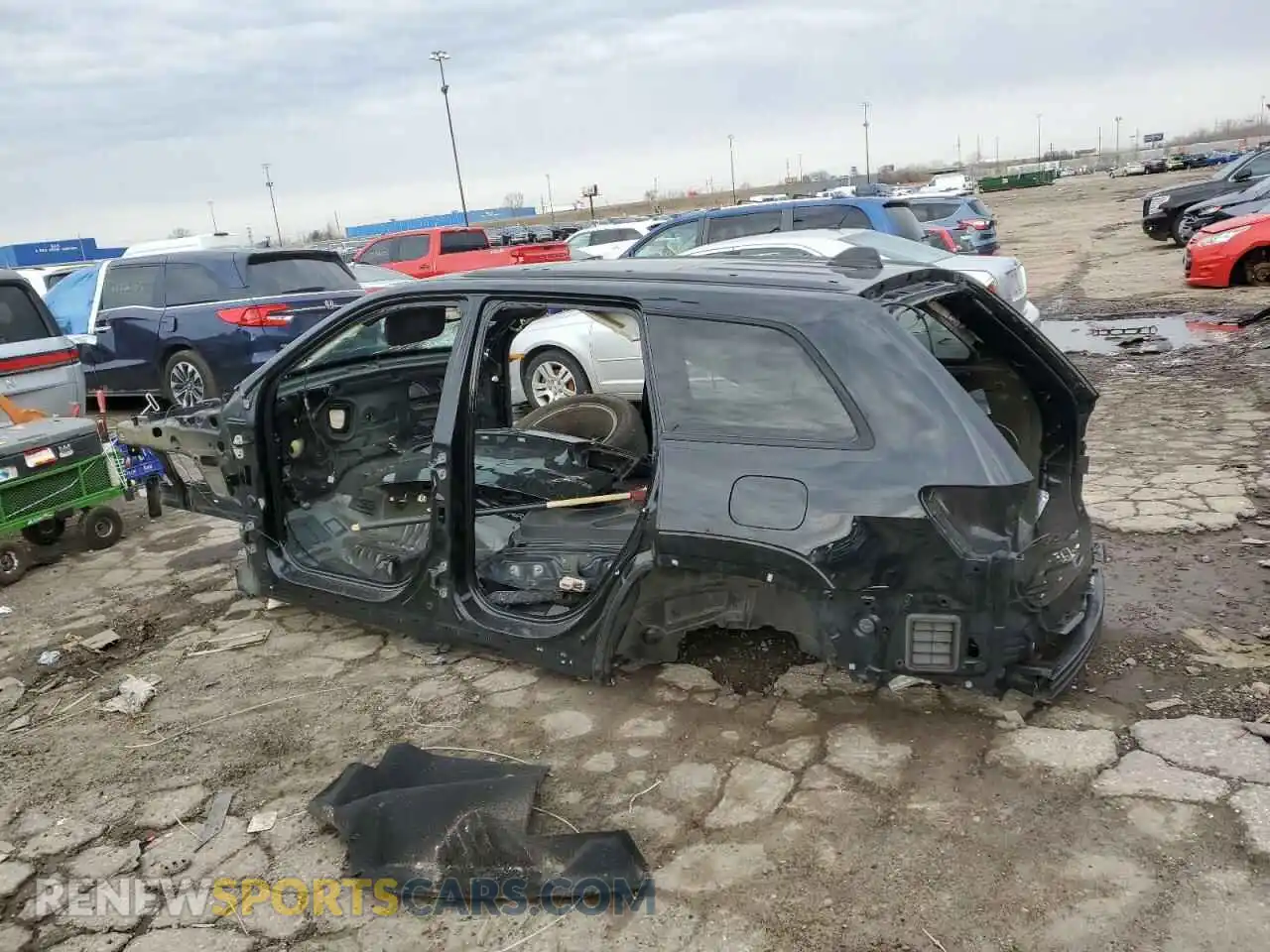 2 Фотография поврежденного автомобиля 1C4RJFDJ2KC792440 JEEP GRAND CHER 2019