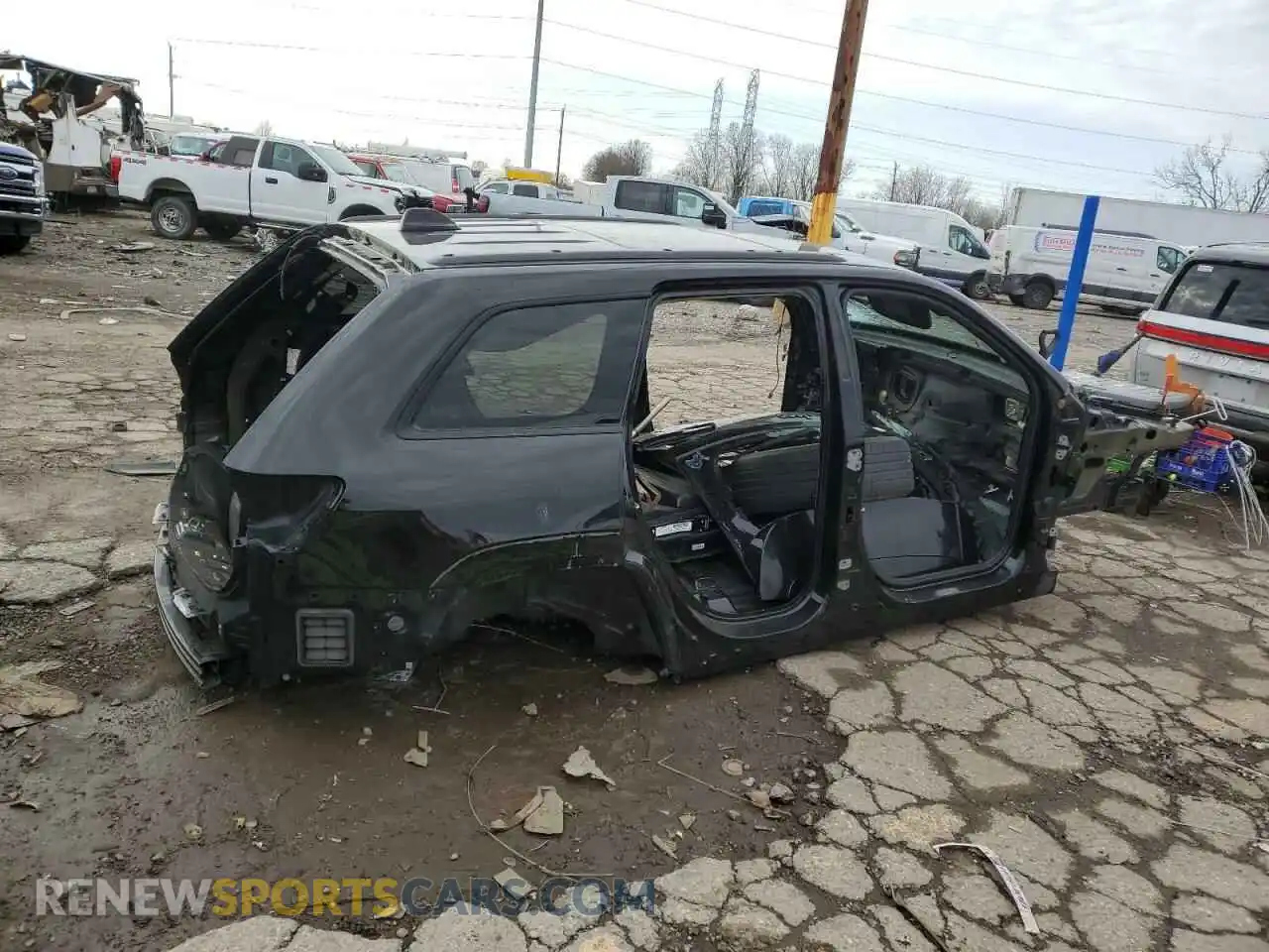 3 Фотография поврежденного автомобиля 1C4RJFDJ2KC792440 JEEP GRAND CHER 2019