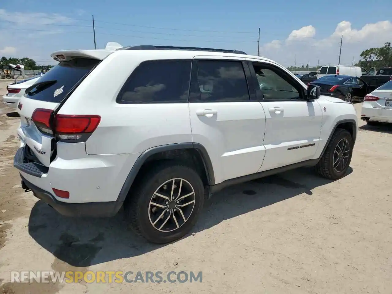 3 fotografías del automóvil dañado 1C4RJFLG0KC707875 JEEP GRAND CHER 2019
