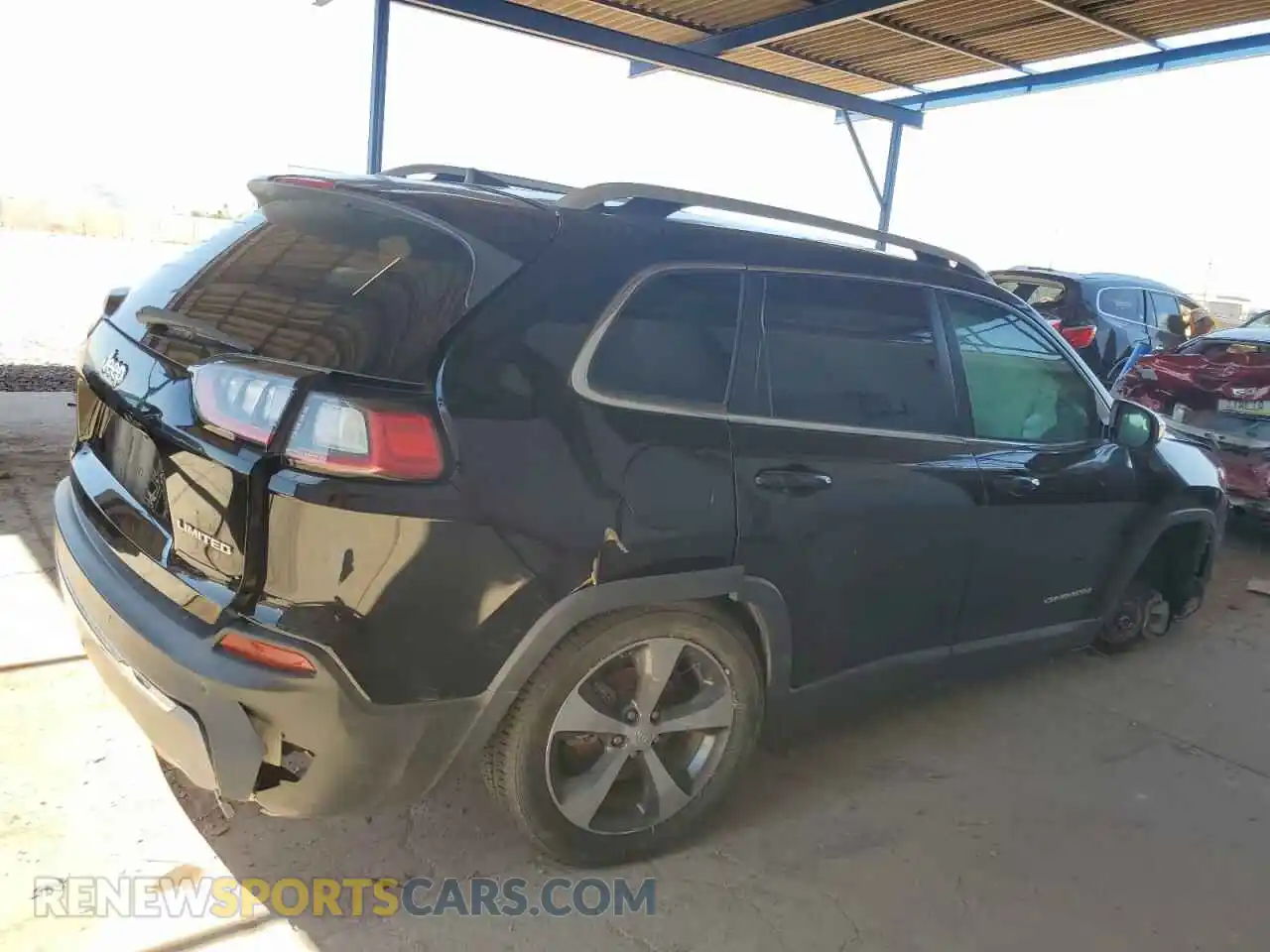 3 Photograph of a damaged car 1C4PJLDB9LD565014 JEEP GRAND CHER 2020
