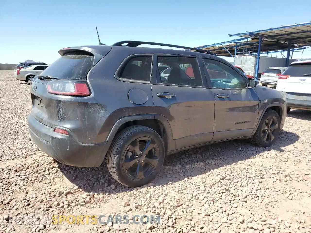 3 Photograph of a damaged car 1C4PJLLB3LD543785 JEEP GRAND CHER 2020